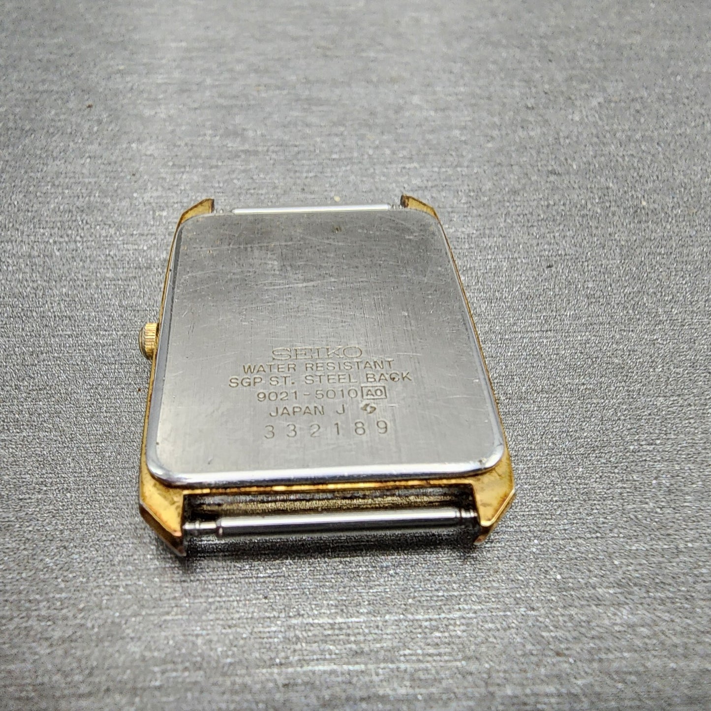 Seiko Tank Watch Men 25mm Champagne Dial Gold Tone Rectangle 9021-5010 New Batt