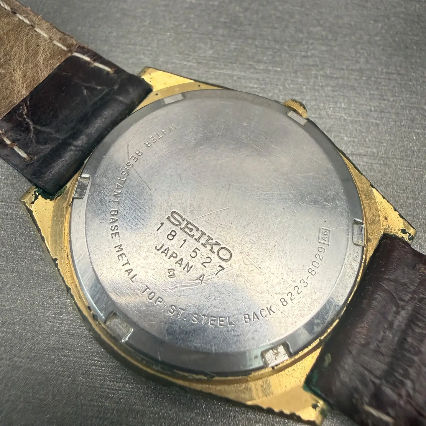 Seiko SQ Watch Men 35mm Gold Dial Gold Tone Daydate Round 8223-8029 New Battery10