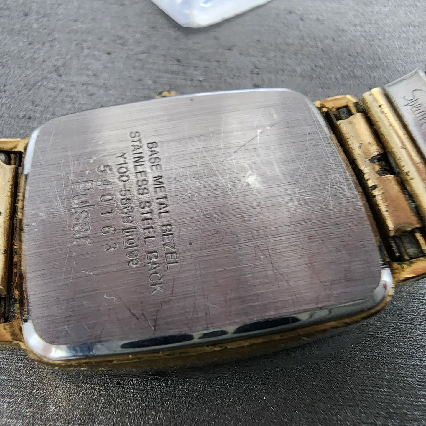 Pulsar Tank Watch Men 26mm Champange Dial Gold Tone Rectangle Y100-5869 PARTS