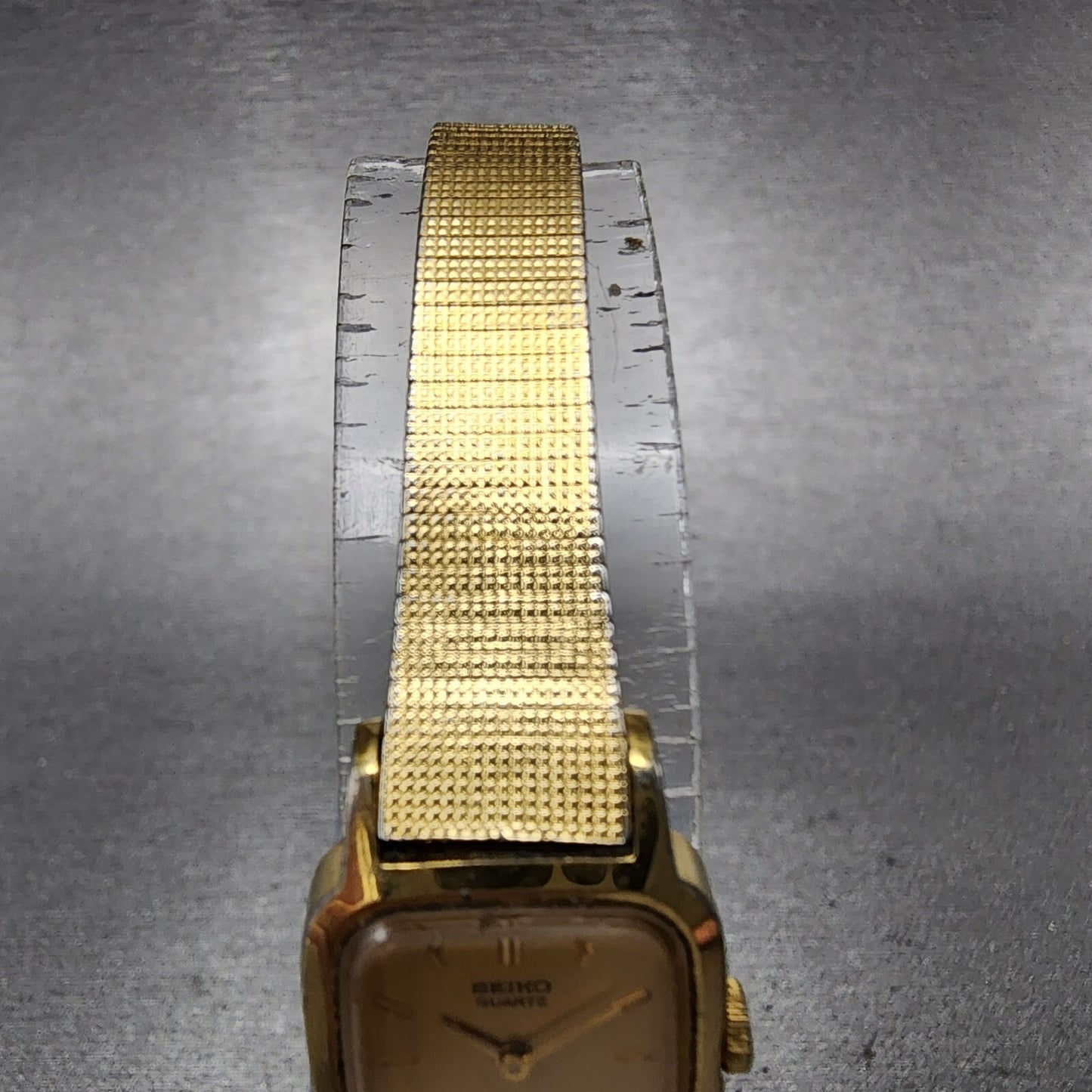 VTG Seiko Watch Women 17mm Gold Dial Gold Tone Rectangle 2C20-5320 New Battery