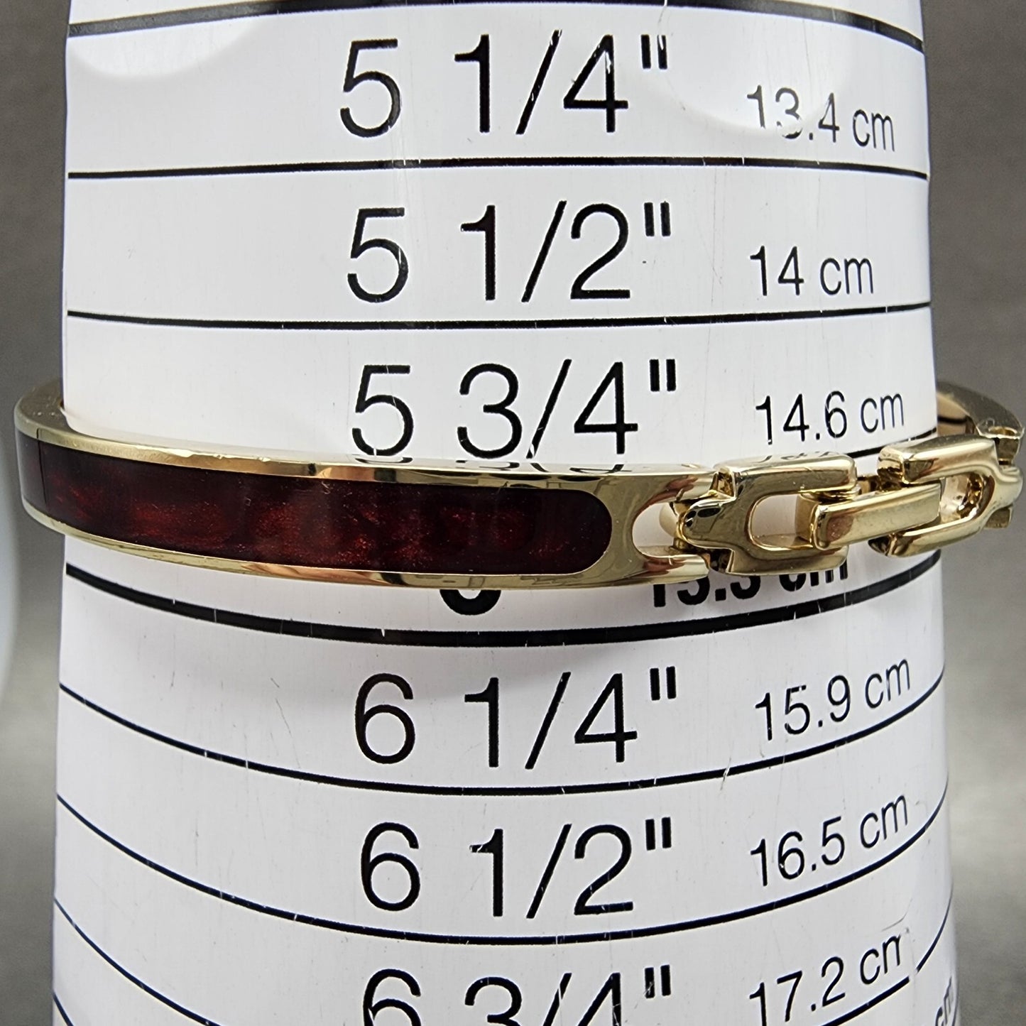 Alba Watch Women 20mm Champagne Dial Gold Tone Round Bangle V401019A New Batt10