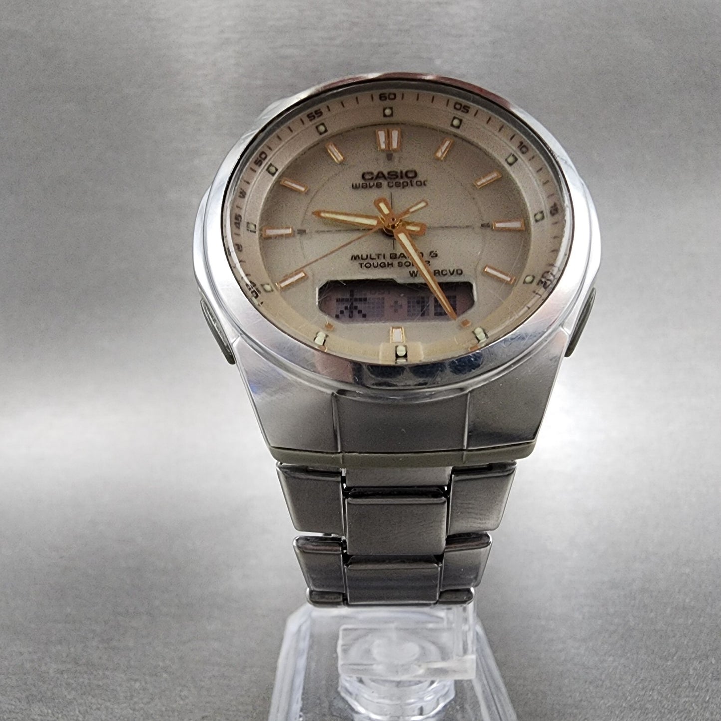 Casio Wave Ceptor Solar Watch Men 42mm White Dial Analog Digital Steel Runs