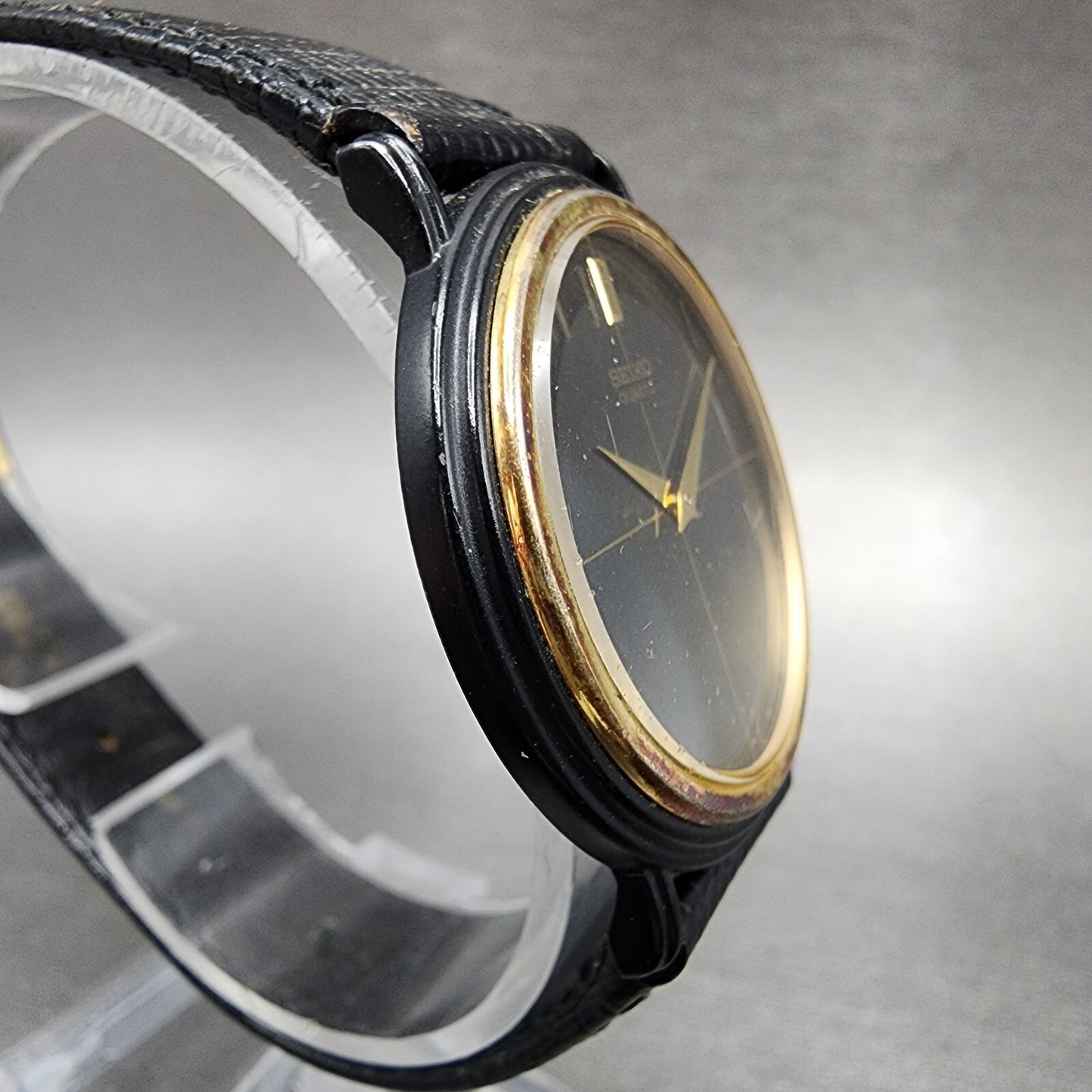 Seiko Watch Men 32mm Black Dial Black Tone Oval 6530-5129 PARTS