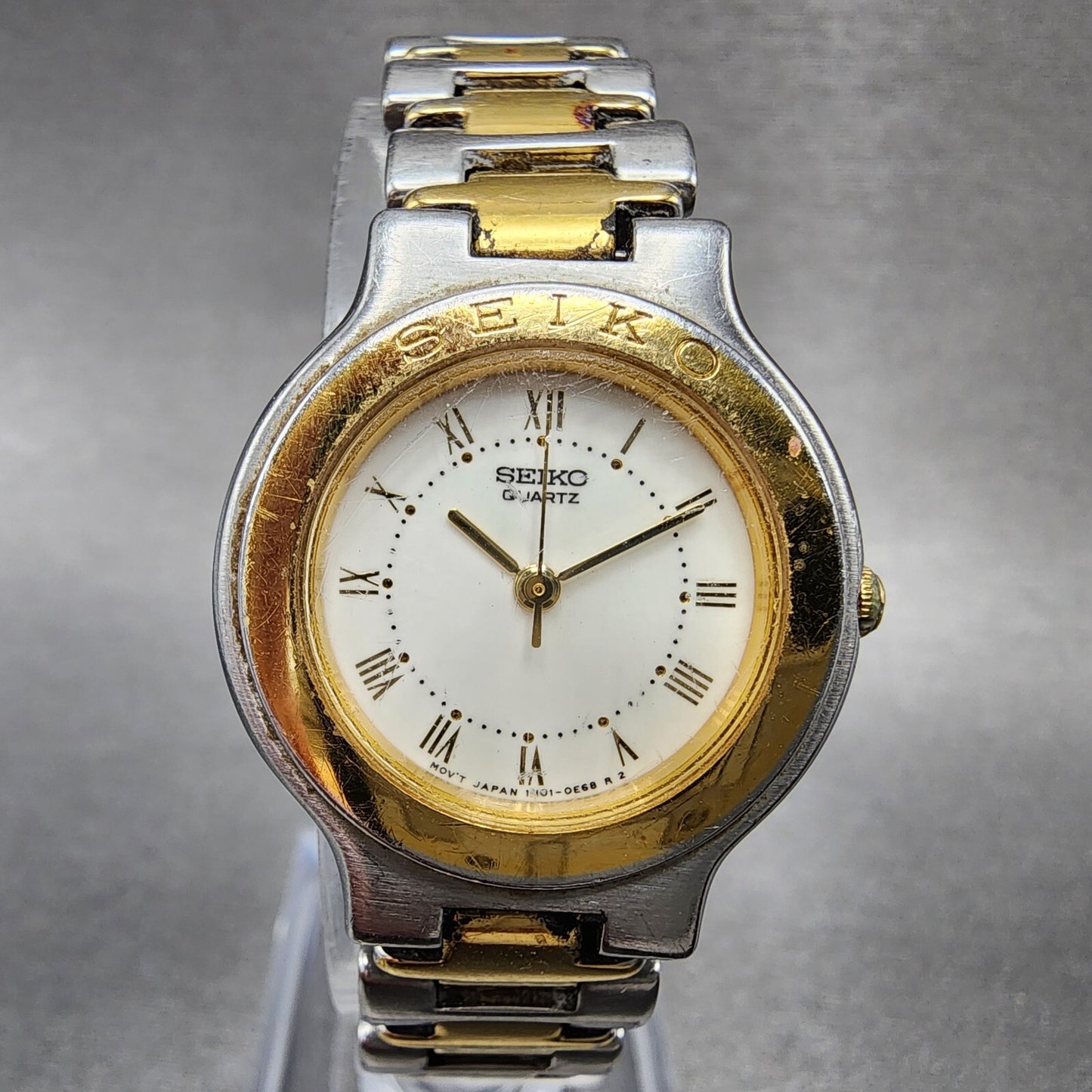 Seiko Watch Women 25mm White Dial Two Tone Round 1N01-0B90 New Battery VTG