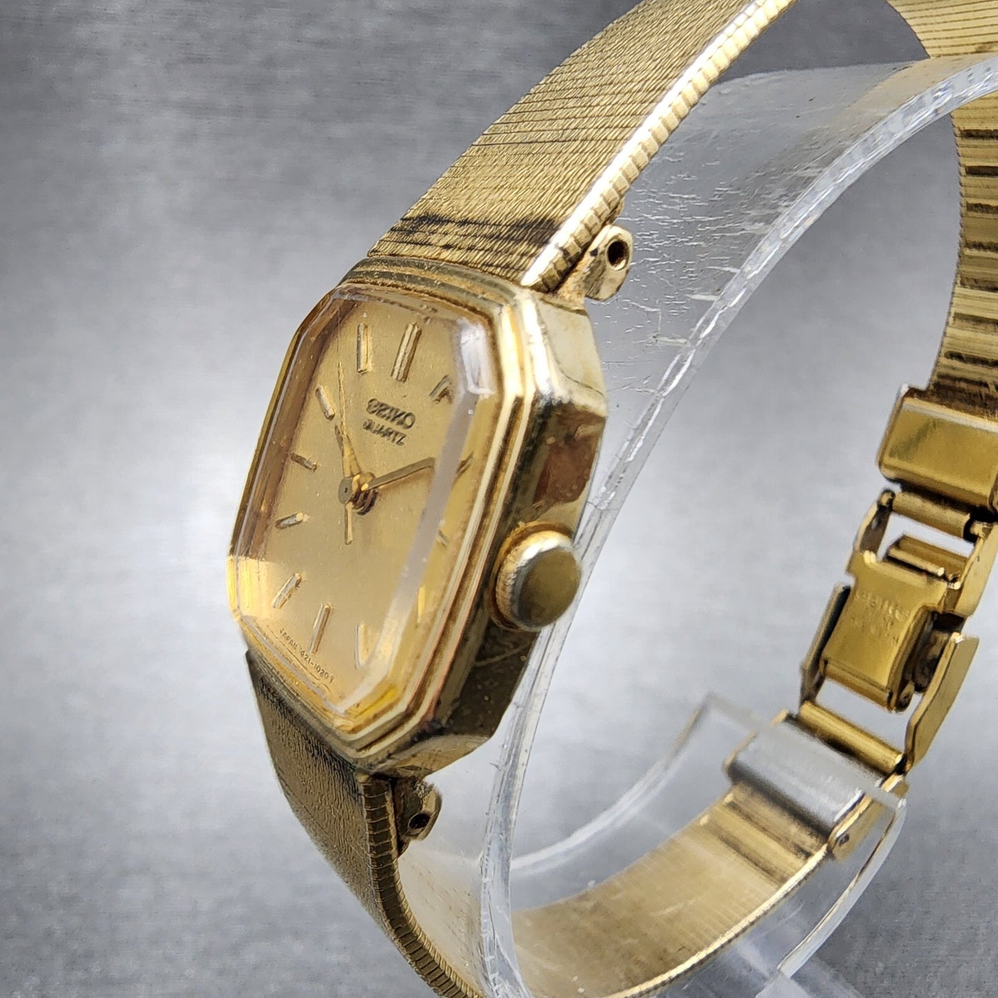 Seiko Watch Women 20mm Champagne Dial Gold Tone Octagon 1421-5619 New Battery