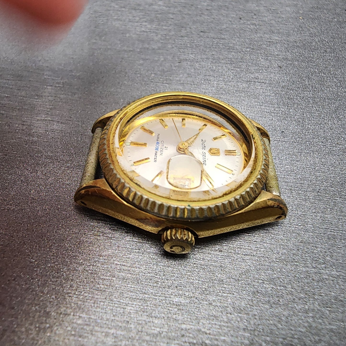 Citizen Watch Women 26mm White Dial Gold Tone Date Round Automatic Tuns