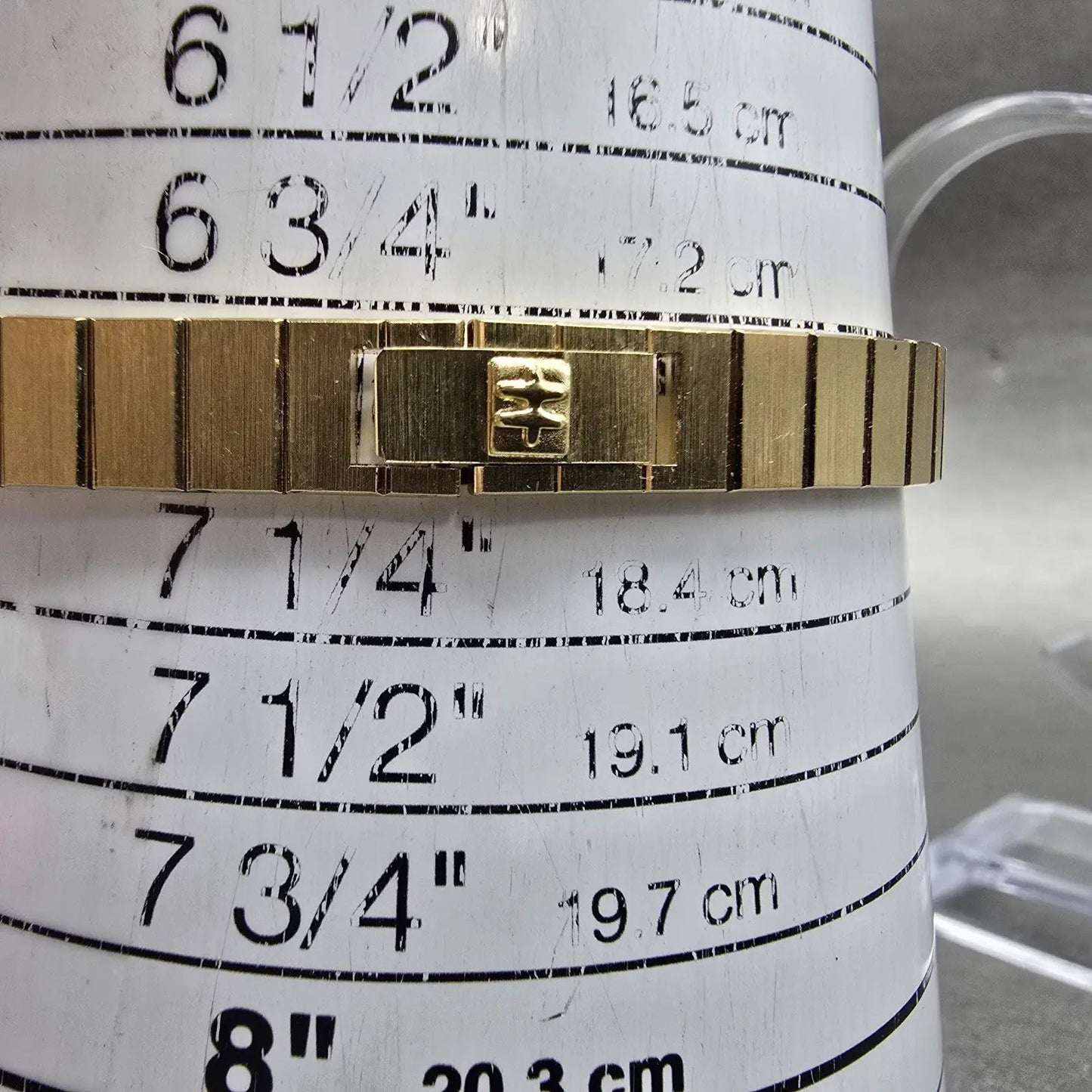 Hamilton Watch Women 19mm Champange Dial Gold Tone Oval New Battery Vintage 864610