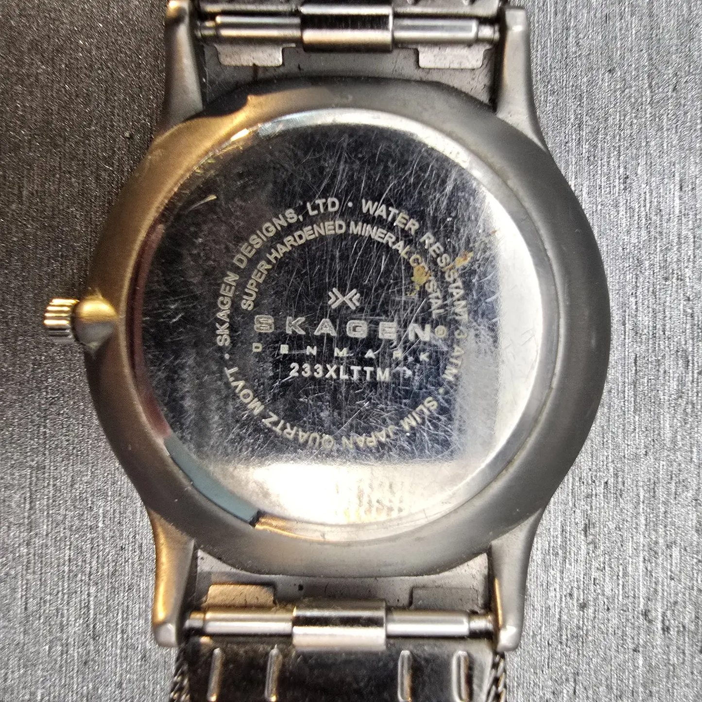 Skagen Sundby Watch Men 37mm Gray Dial Titanium Date 233XLTTM New Battery10