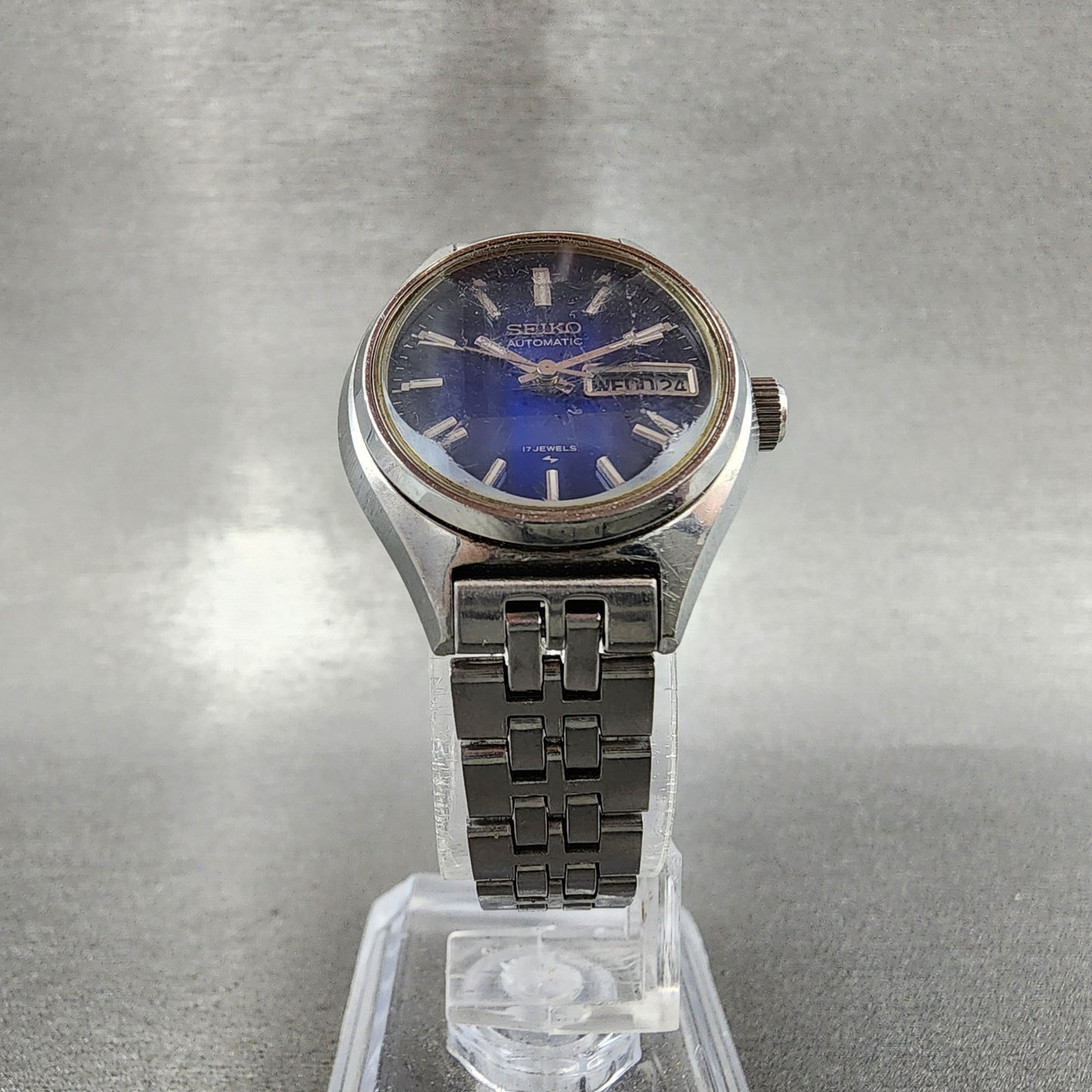 Seiko Automatic Watch Women 25mm Blue Dial Silver Tone Daydate 2206-0510 Runs