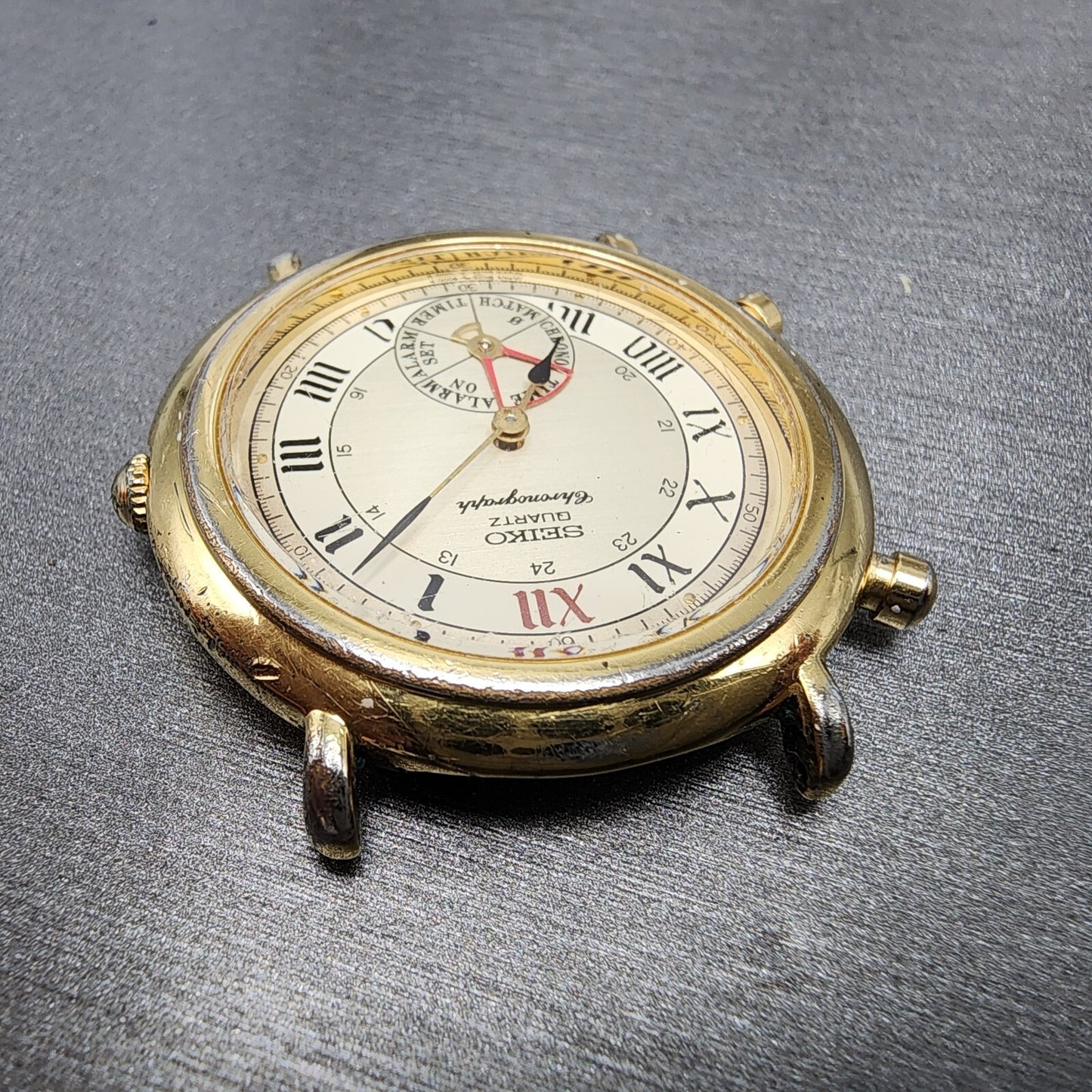 Seiko Chronograph Watch Men 35mm Champagne Dial Gold Tone 8m25-6009 NewBat READ!