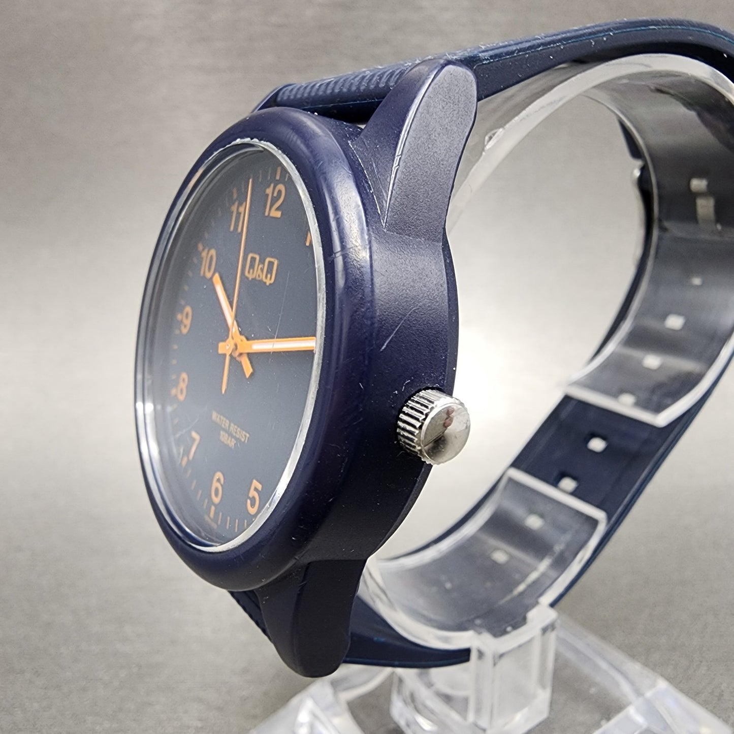 Citizen Q&Q Watch Men 40mm Blue Dial Blue Tone Round Resin Band New Battery