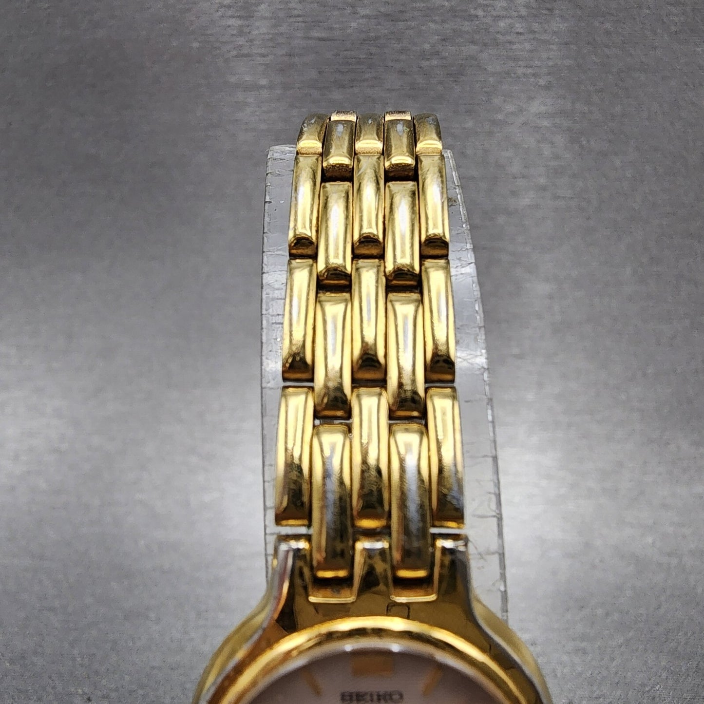 Seiko Watch Women 22mm White Dial Gold Tone Round 1n00-0a99 New Battery