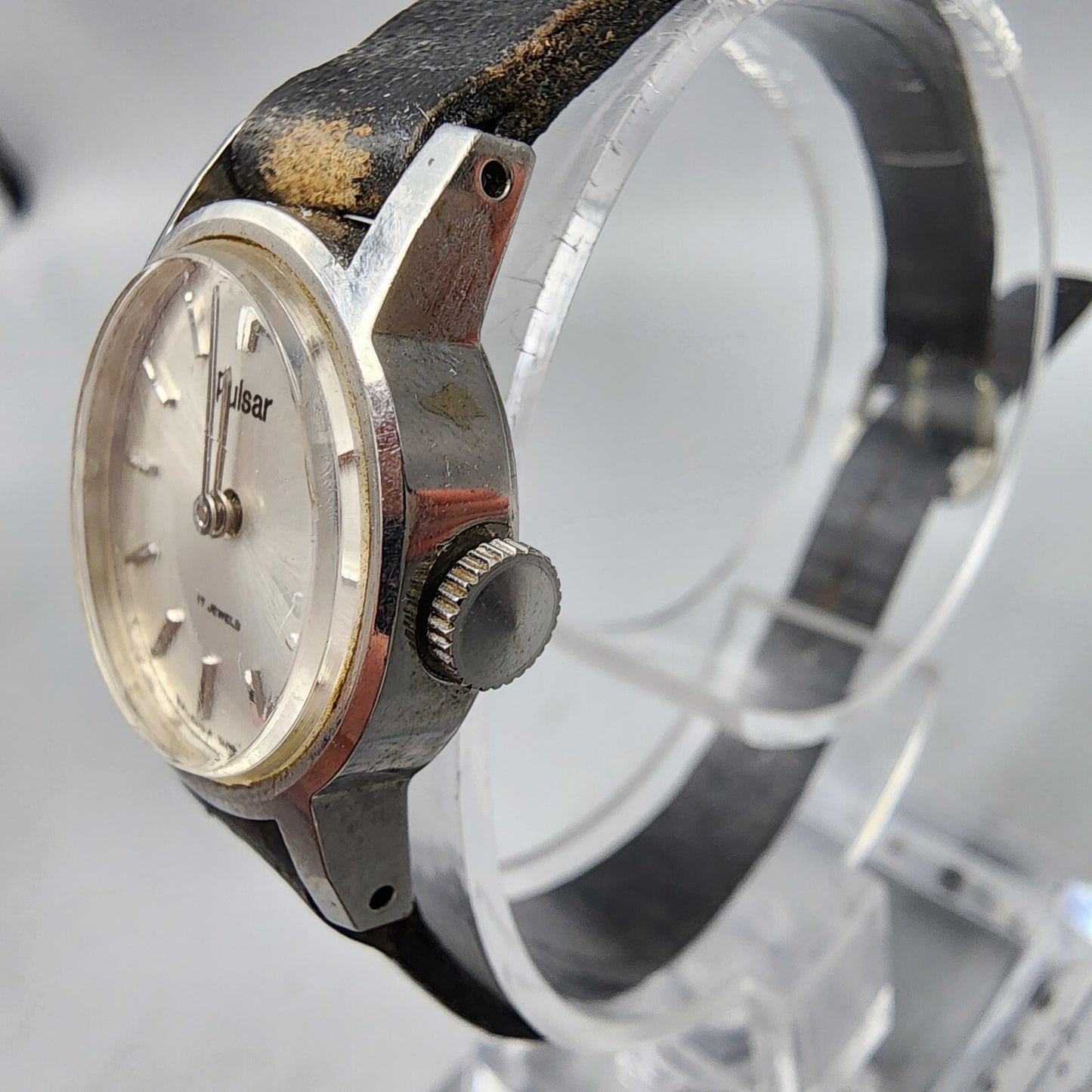 Vintage Pulsar Watch Women Silver Silver Dial Manual Wind 21mm Round Y431-0010