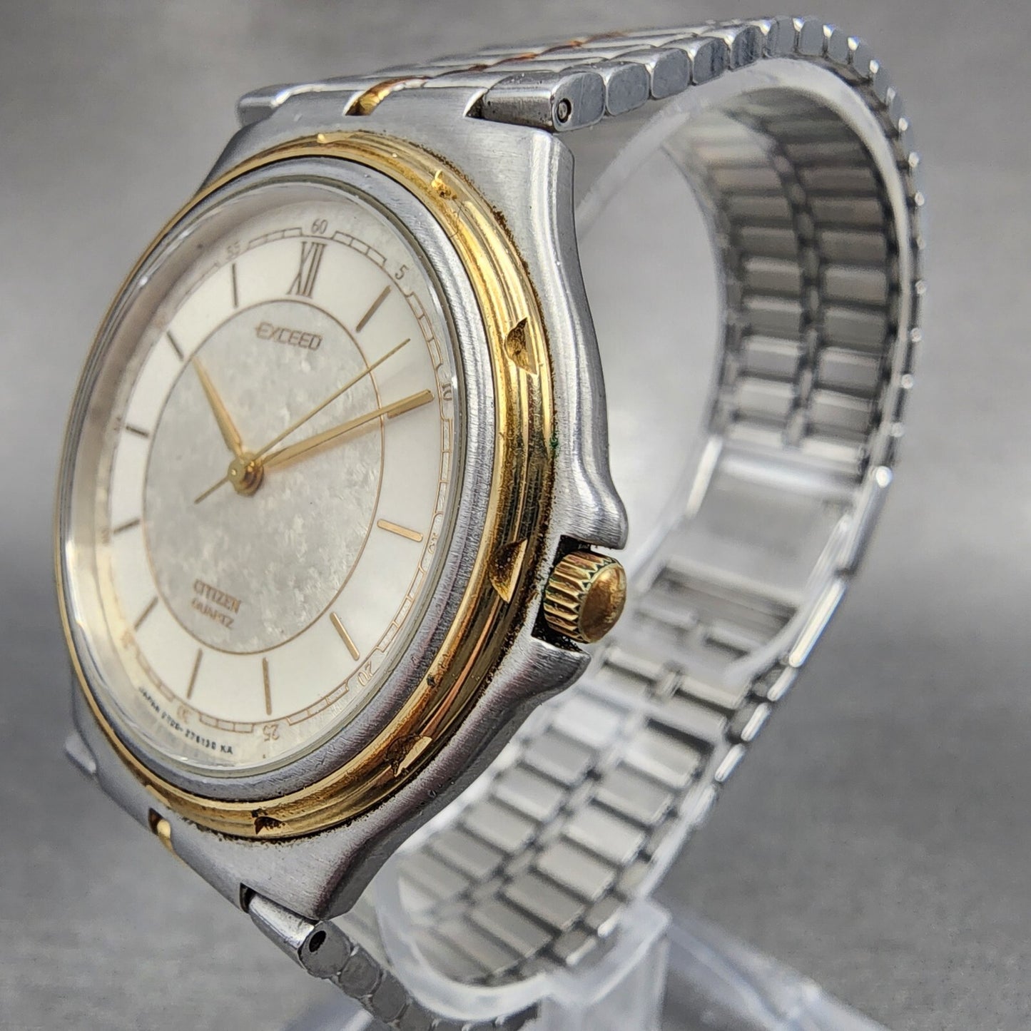 Citizen Exceed Watch Men 32mm White Dial Two Tone Round 2730-954785 New Battery