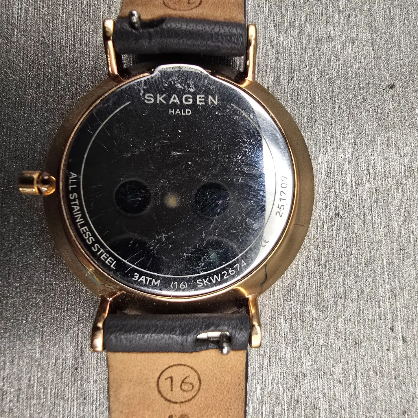 Skagen Hald Watch Women 34mm White Dial Rose Gold Tone Round SKW2674 New Battery10