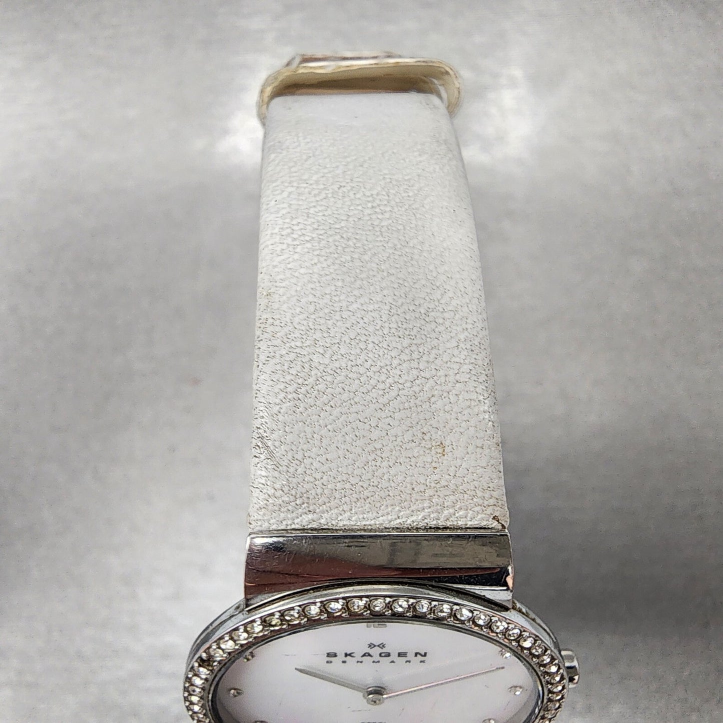 Skagen Steel Watch Women 32mm MOP Dial Silver Tone Round C644LSLW1 New Battery