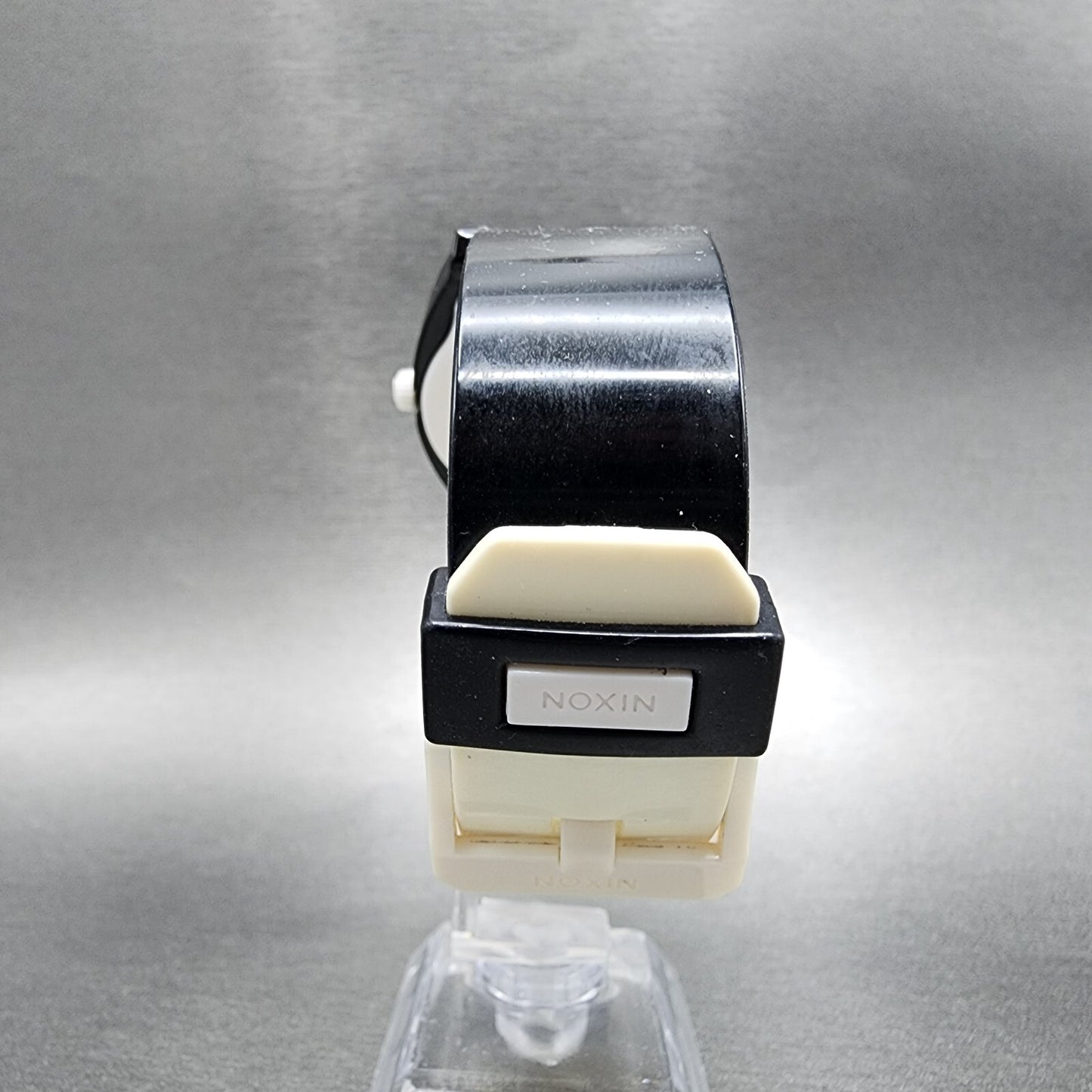Nixon Time Teller P Watch Men 39mm White Dial Black & White Tone New Battery