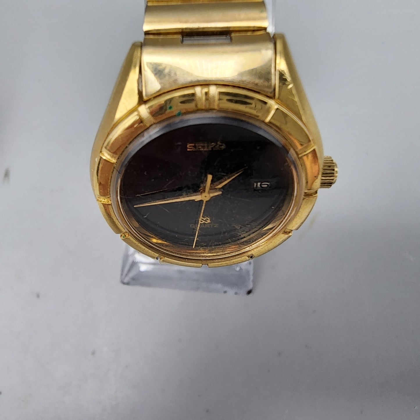 Vintage Seiko SQ Watch Women Gold Tone Black Dial Date 4302-0039 New Battery