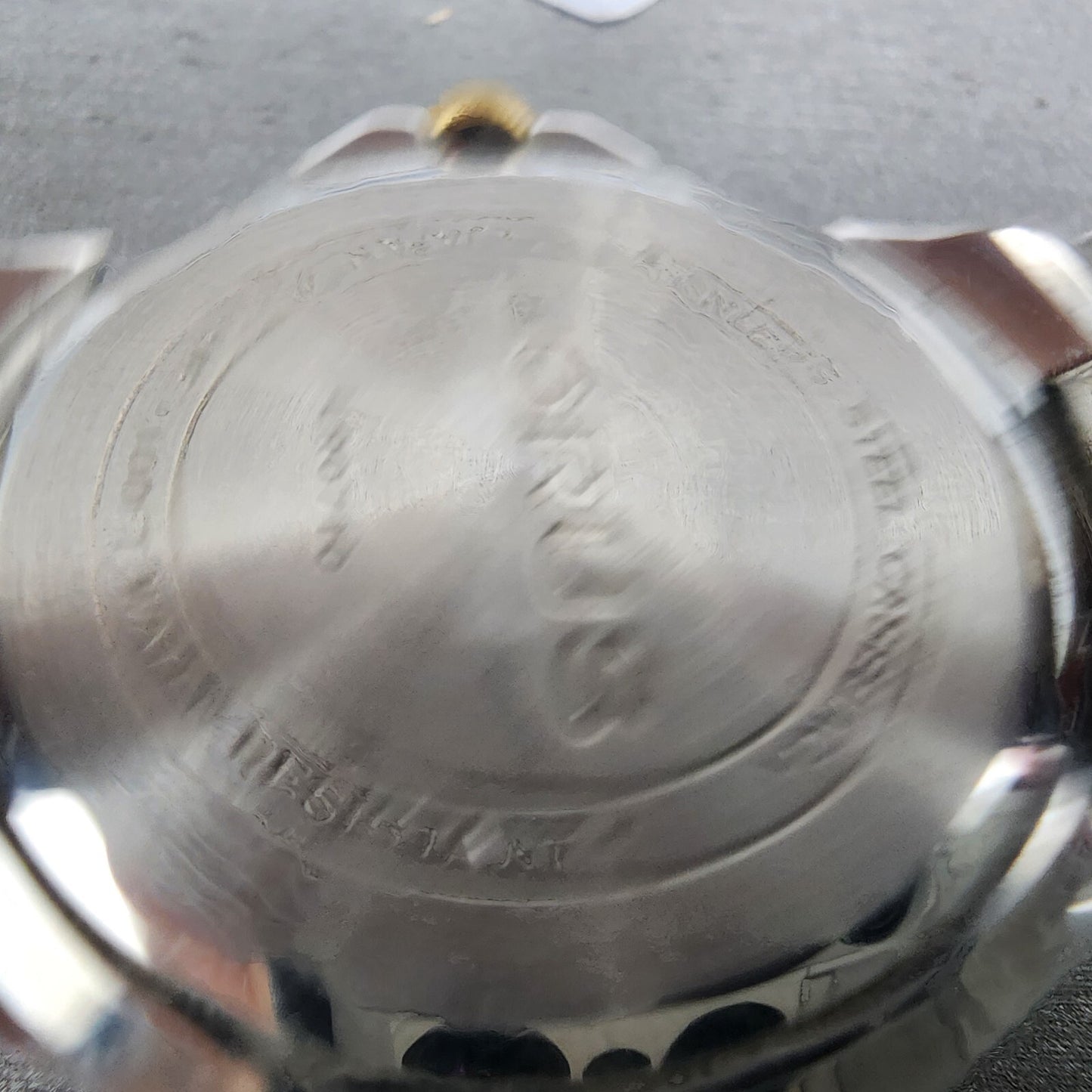 Lorus Dive Watch Men 40mm Silver Dial Two Tone Date Round LR0710 New Battery