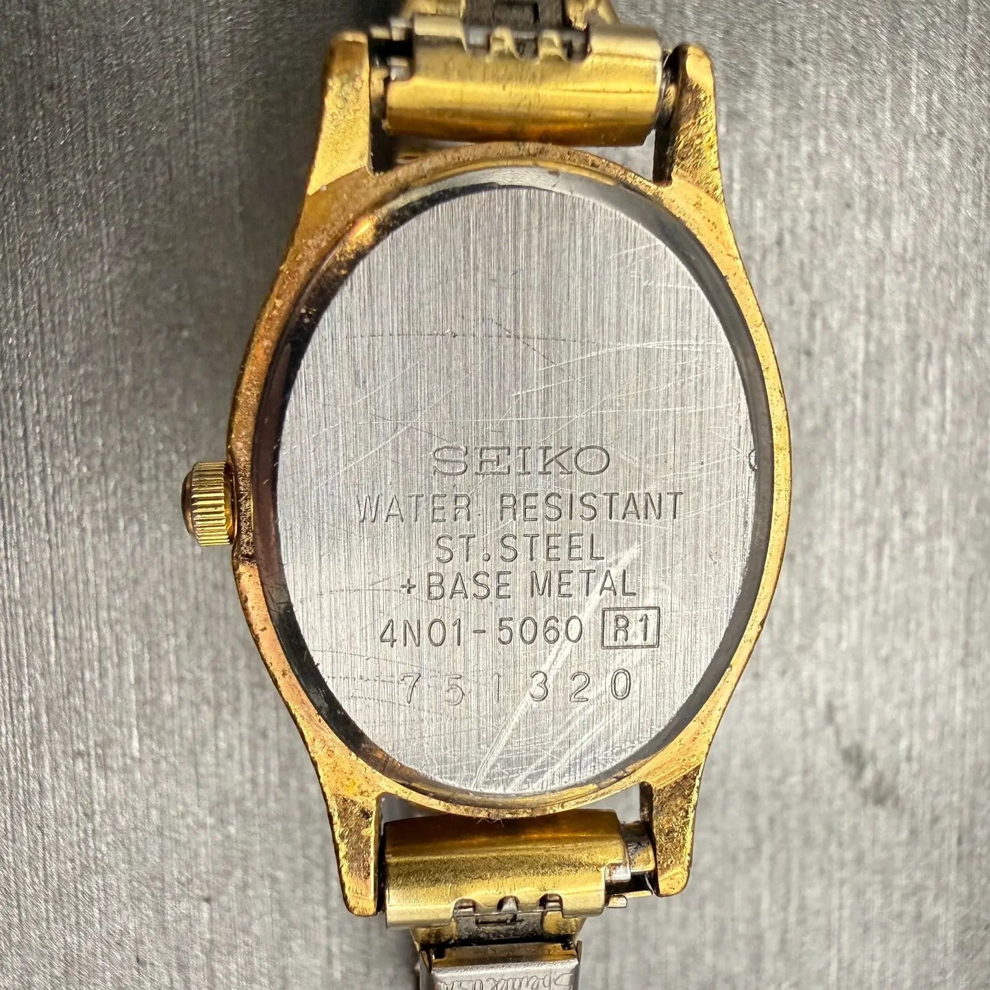 Seiko Watch Women 20mm Champagne Dial Gold Tone Oval 4N01-5060 New Battery VTG10