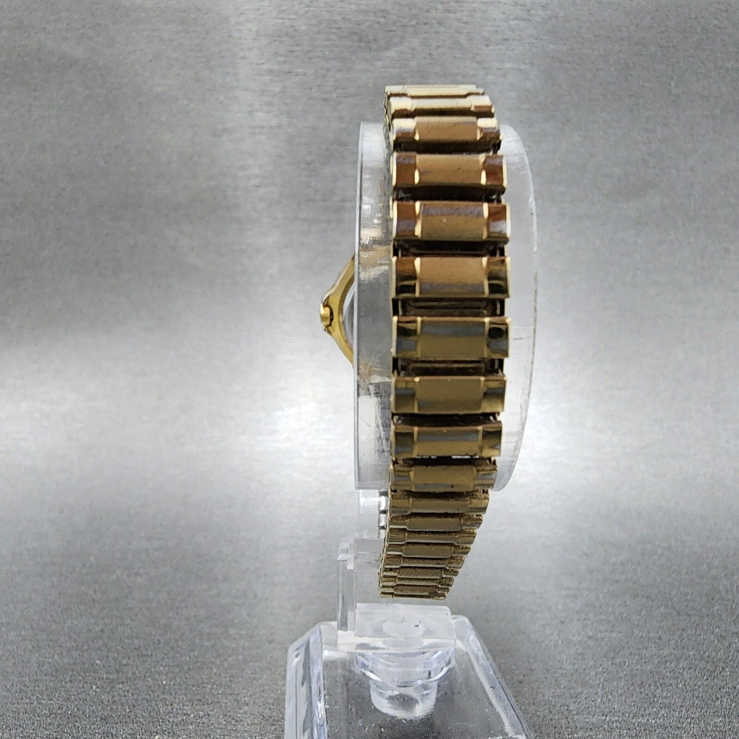 Citizen Watch Women White 27mm Dial Gold Tone Date Round 6010-S37668 New Battery