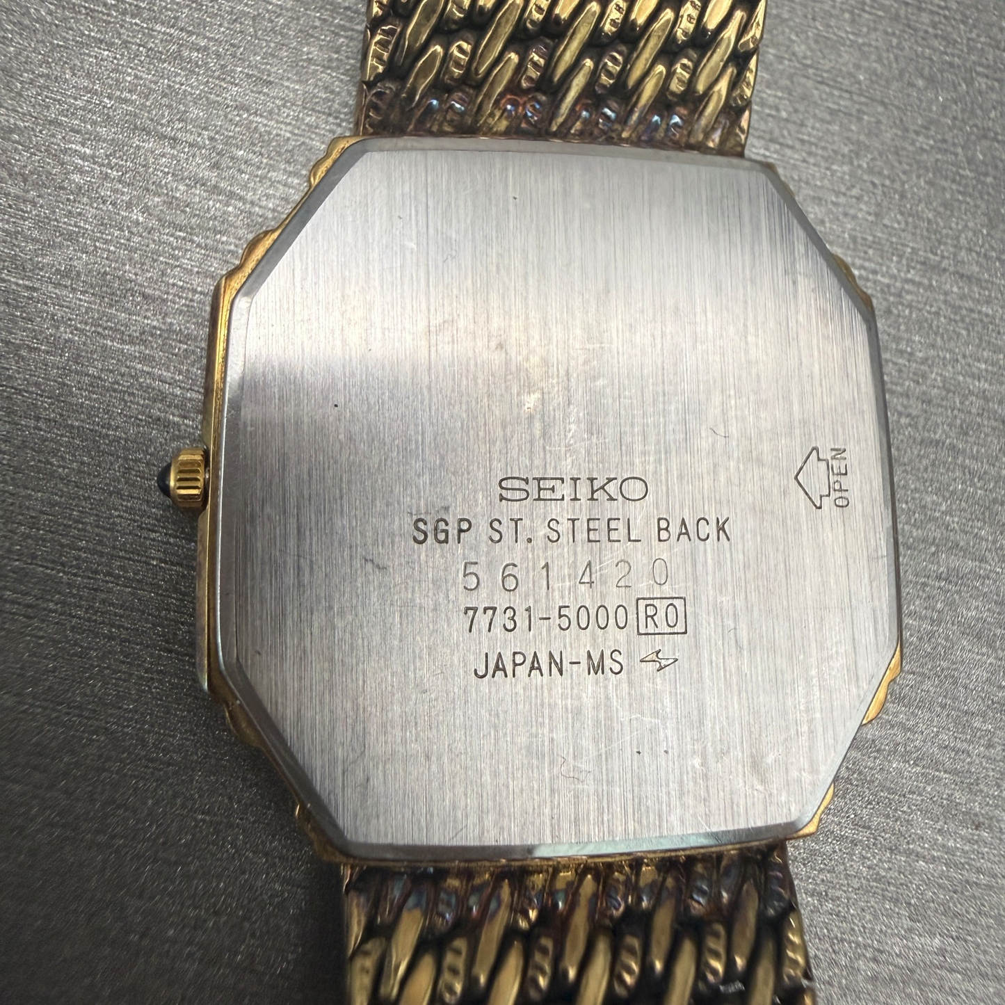Seiko Dolce Watch Men 28mm Gold Dial Gold Tone Hexagon 7731-5000 New Battery10