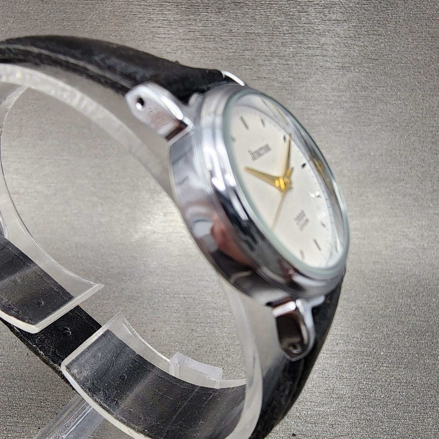 Citizen Junction 2000 Watch Women 26mm White Dial Silver Tone Round New Battery