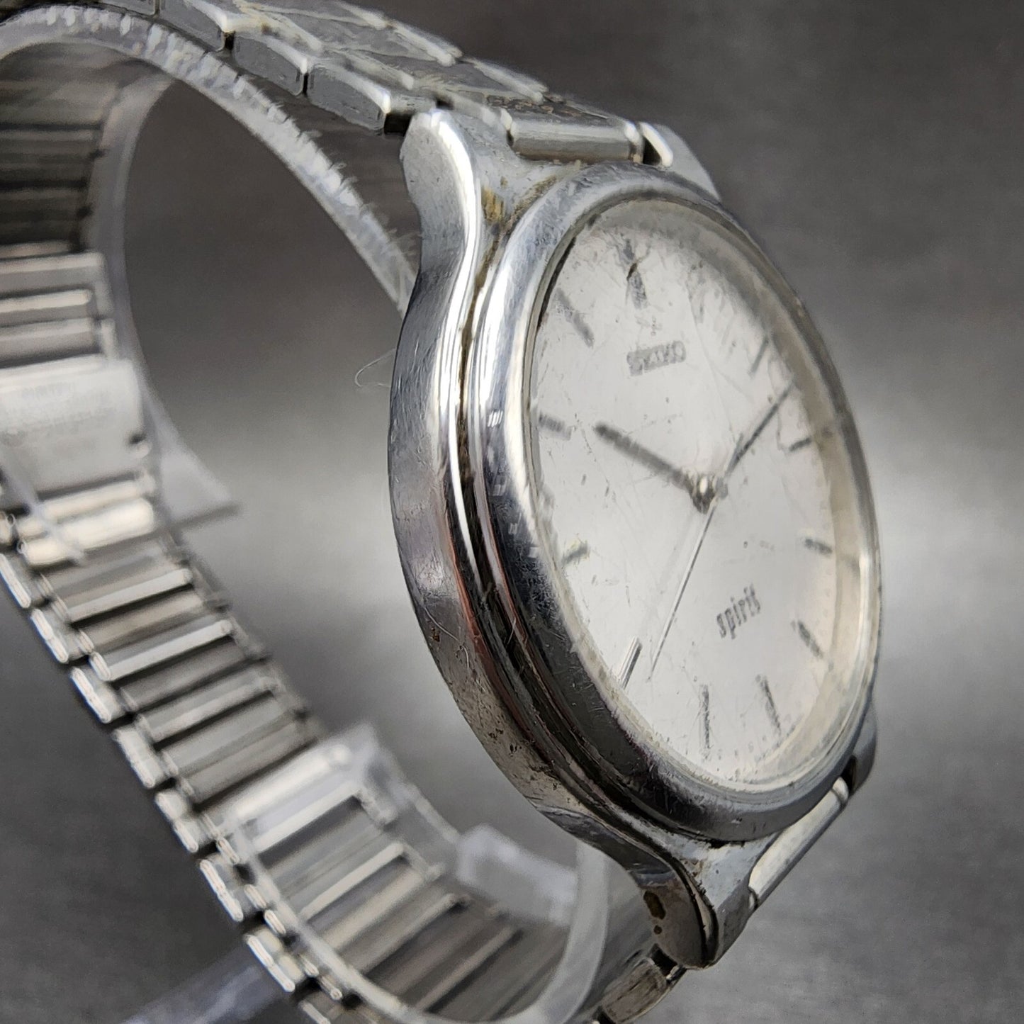 Seiko Spirit Watch Men 34mm White Dial Silver Tone Round 7N01-6A70 New Battery