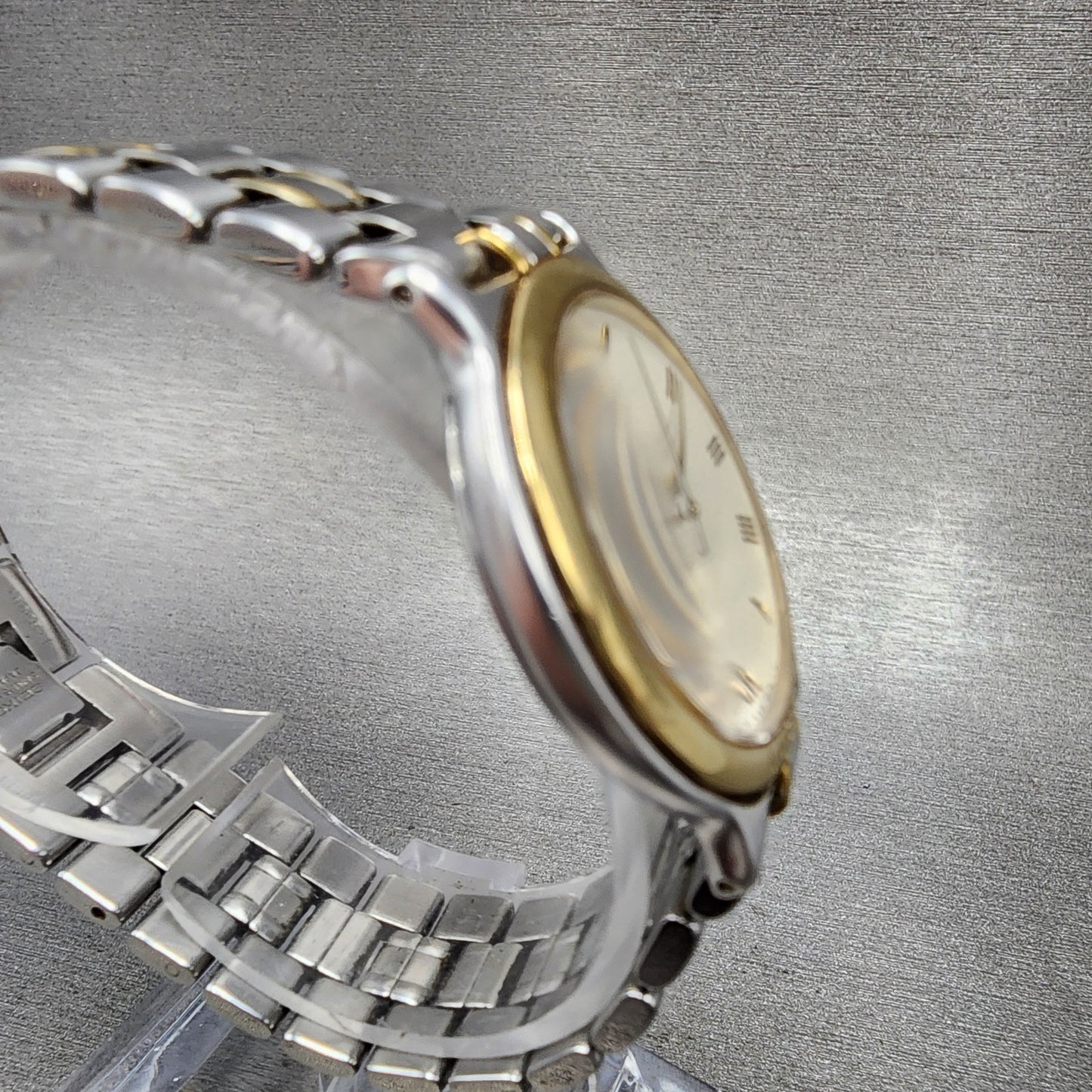 Seiko Lucent Watch Men 31mm White Dial Two Tone 5e21-6b70 New Battery