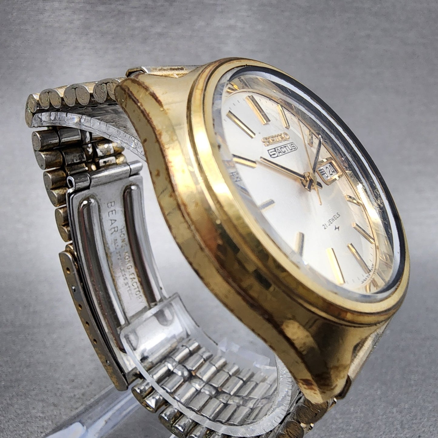 Seiko 5Actus Watch Men 37mm Silver Dial Gold Tone Daydate 7019-7060 Runs