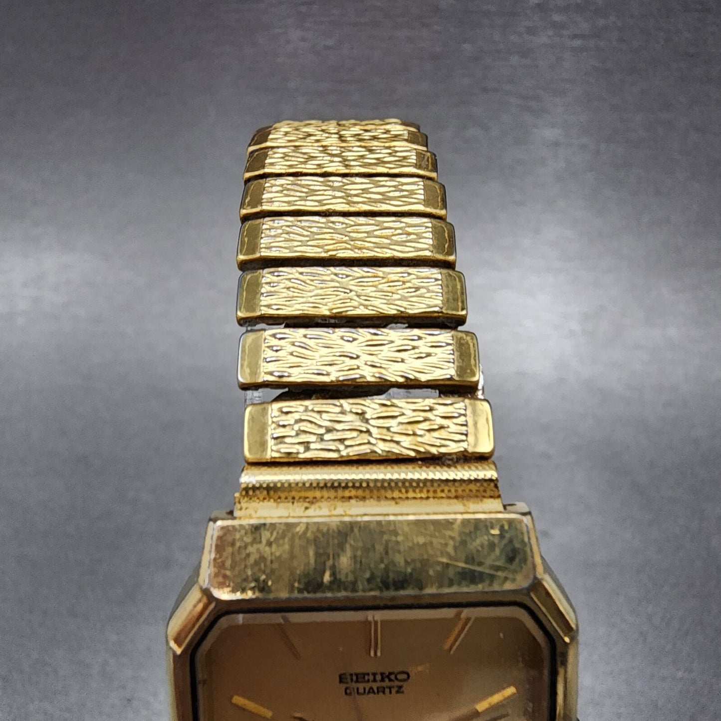 Seiko Tank Watch Men 26mm Champagne Dial Gold Tone 5p31-5040 New Battery