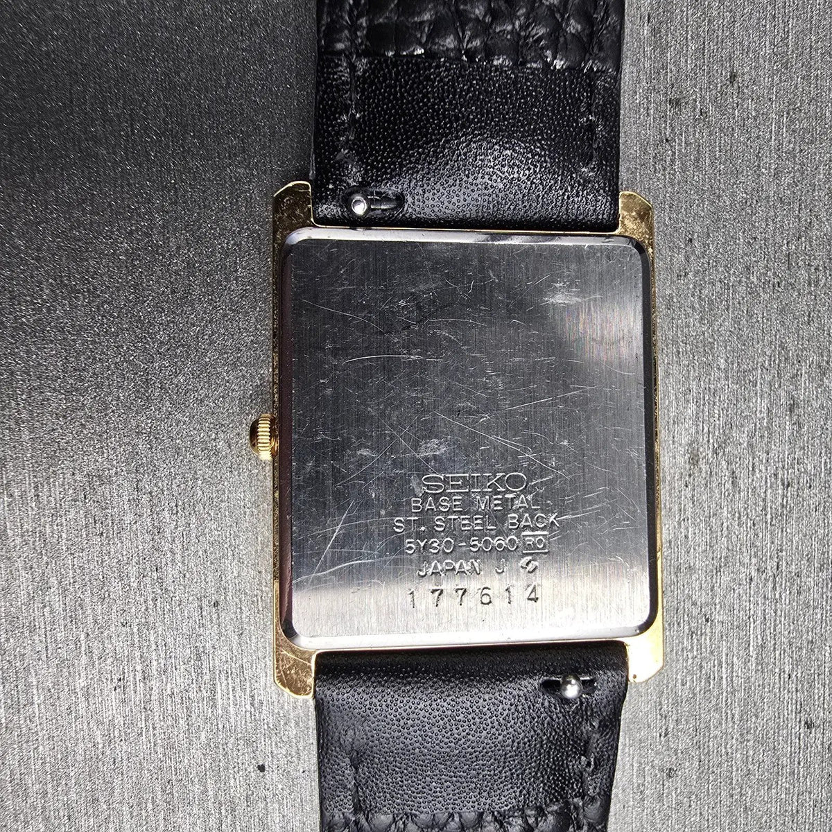 Seiko Tank Watch Men 25mm Gold Dial Gold Rectangle 5Y30-5060 New Battery JP VTG10