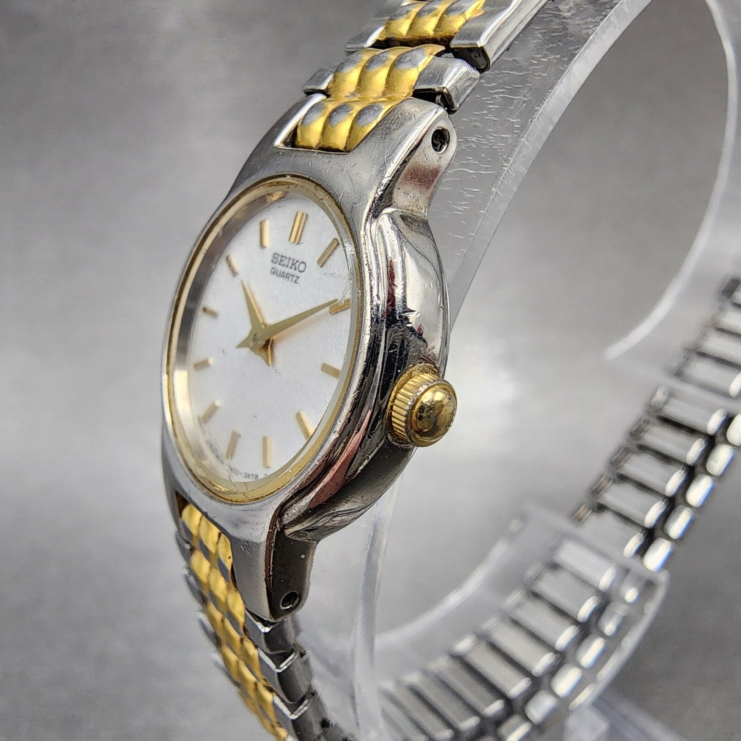 Seiko Watch Women 20mm White Dial Two Tone Round 1N00-1A49 New Battery