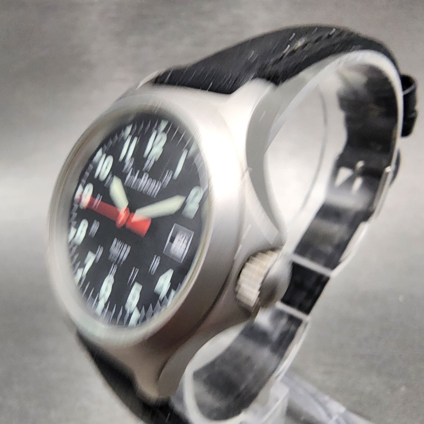 LL Bean Watch Women 30mm Black Dial Gray Tone Date Round Swiss PARTS
