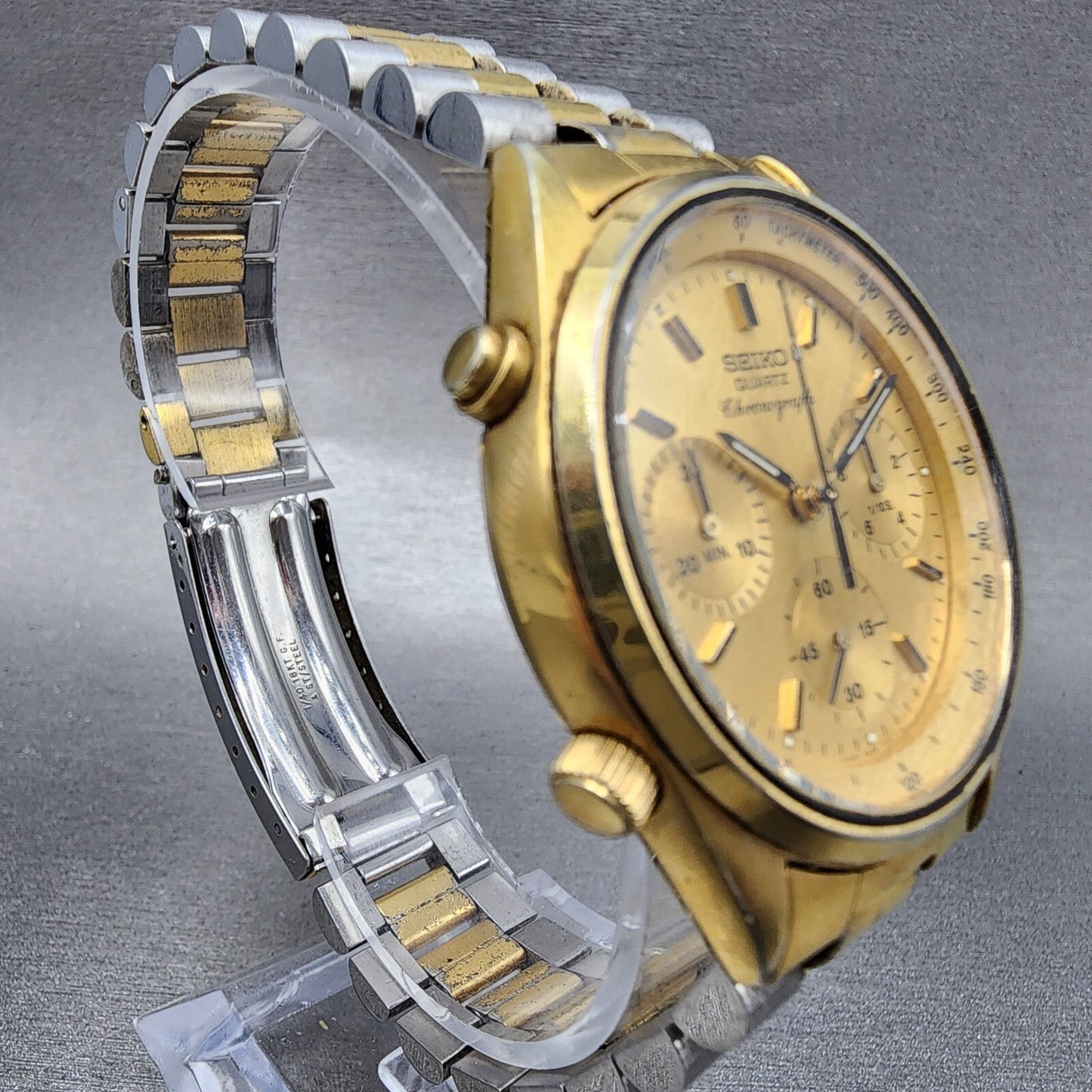 Seiko Chronograph Watch Men 37mm Gold Dial Two Tone 7A28-7020 Round New Battery