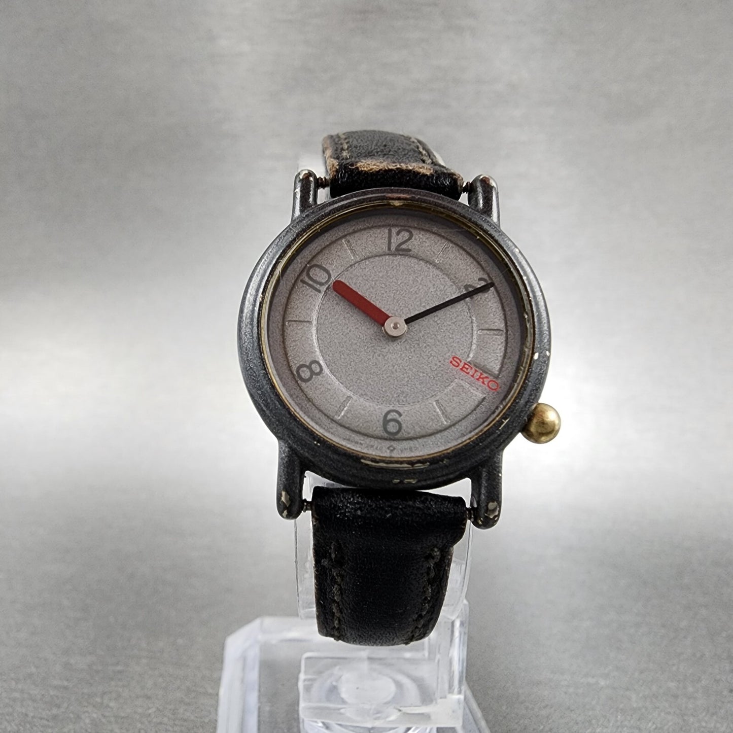 Seiko Watch Women 25mm Gray Dial Black Tone Round 2P20-0B39 New Battery VTG