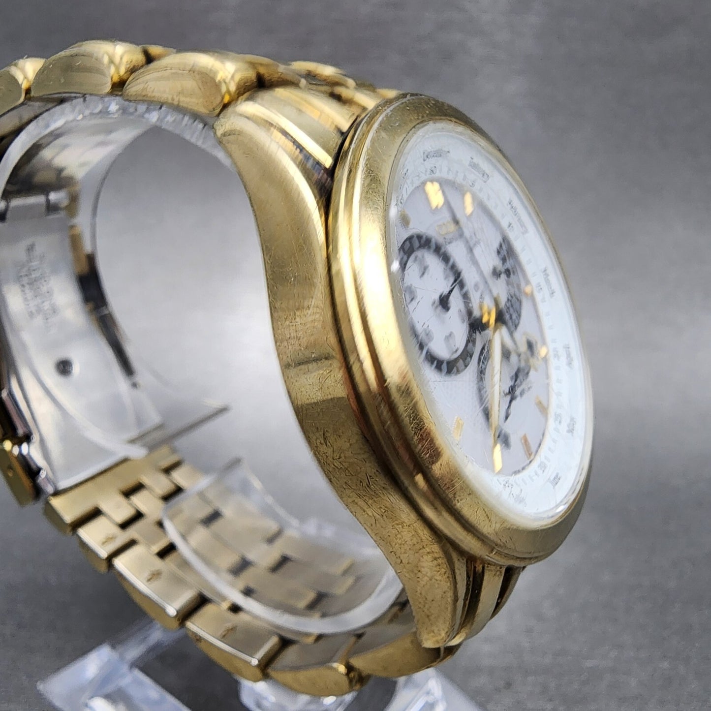 Citizen Eco-Drive Cal 8700 Watch Men 39mm White Dial Gold Perpetual Calendar B12
