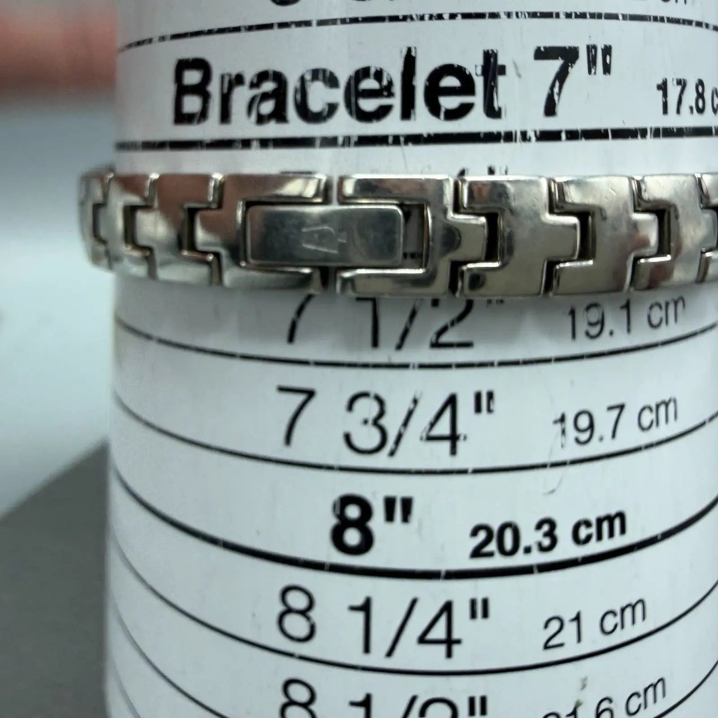 Bulova Watch Women 22mm MOP Dial Two Tone Round 98T80 Bangle New Battery JKLASD10