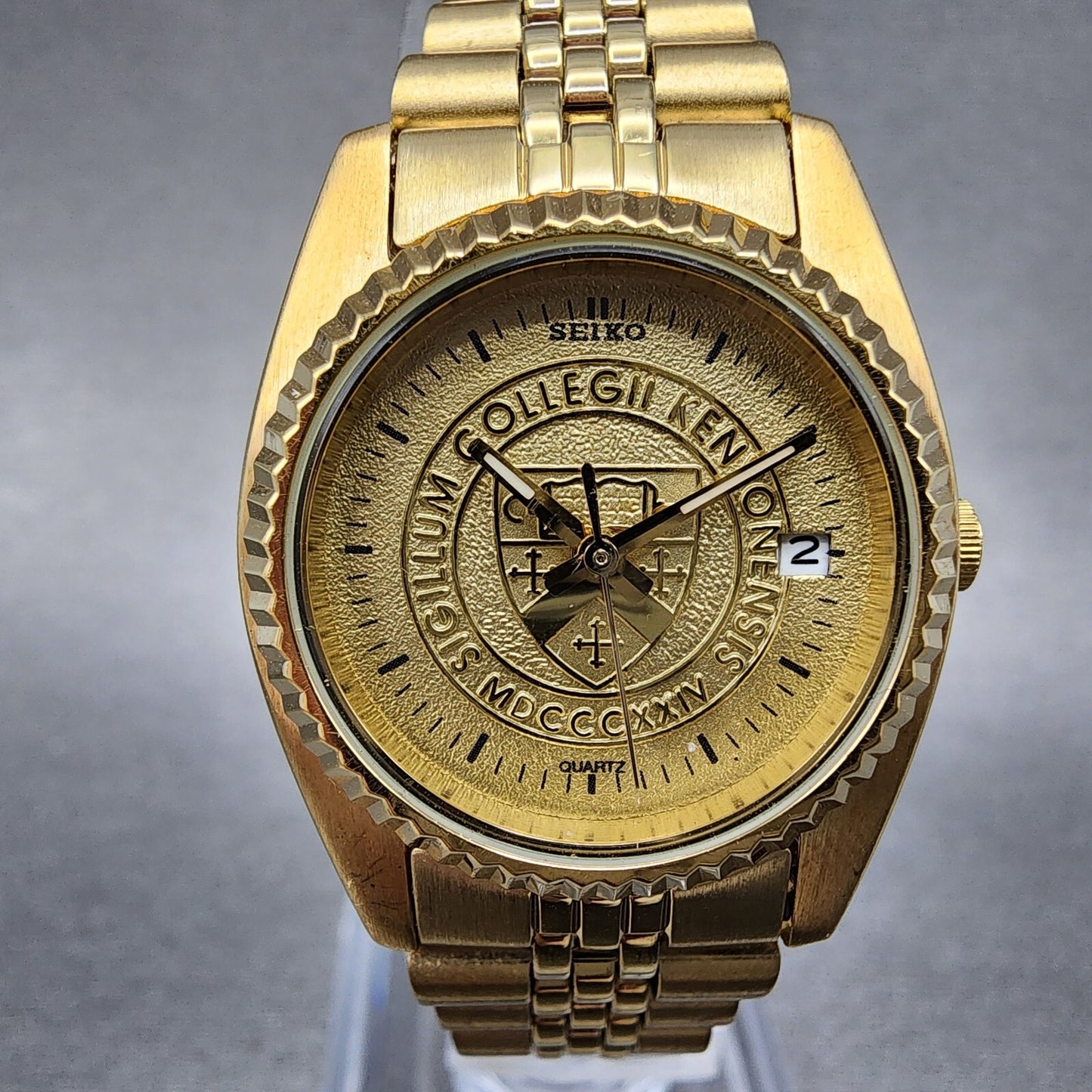 Seiko Watch Women 24mm Gold Dial Gold Tone Daydate Round 7N83-0041 Sigllum Runs
