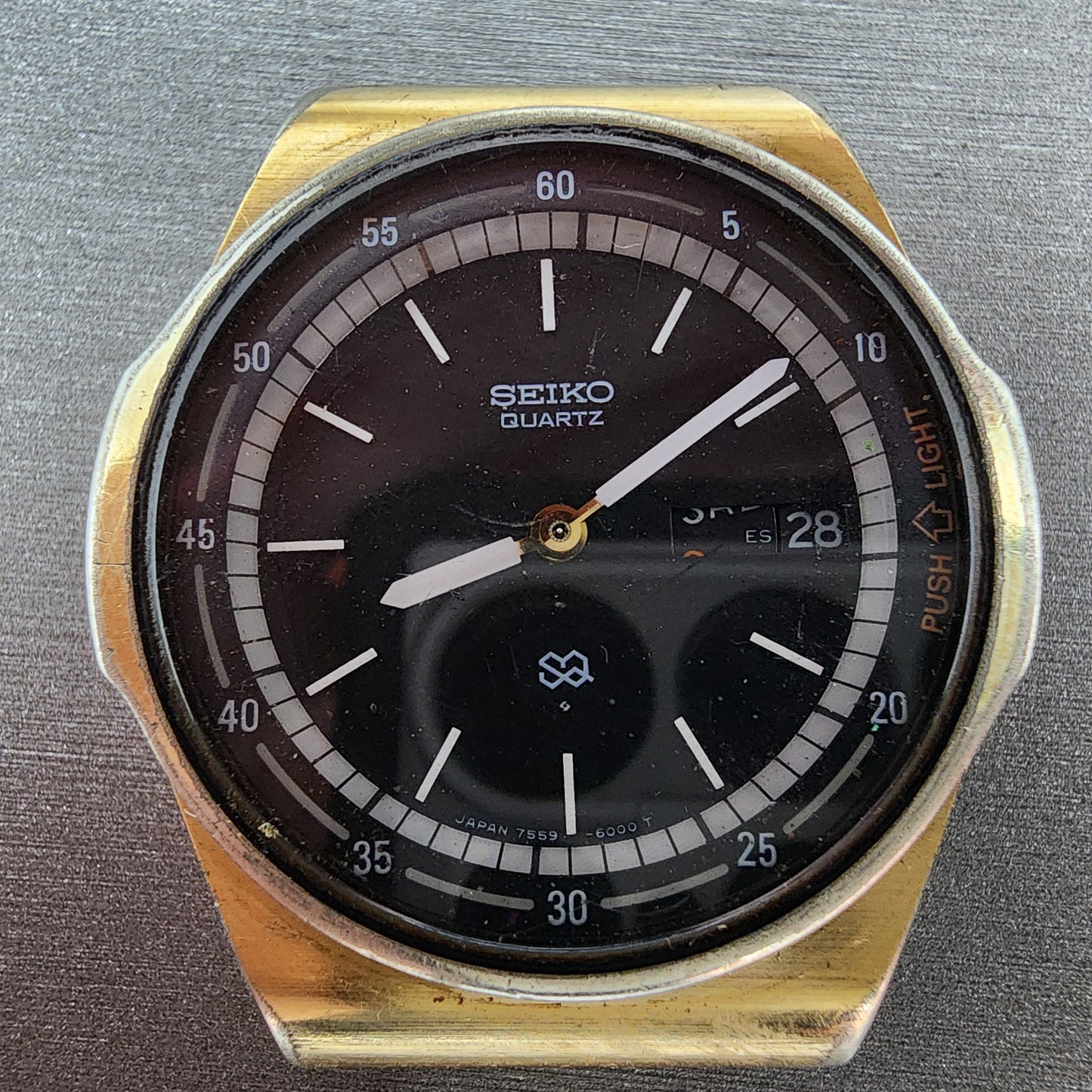 Seiko SQ Watch Men 37mm Black Dial Gold Tone Daydate 7559-6009 PARTS
