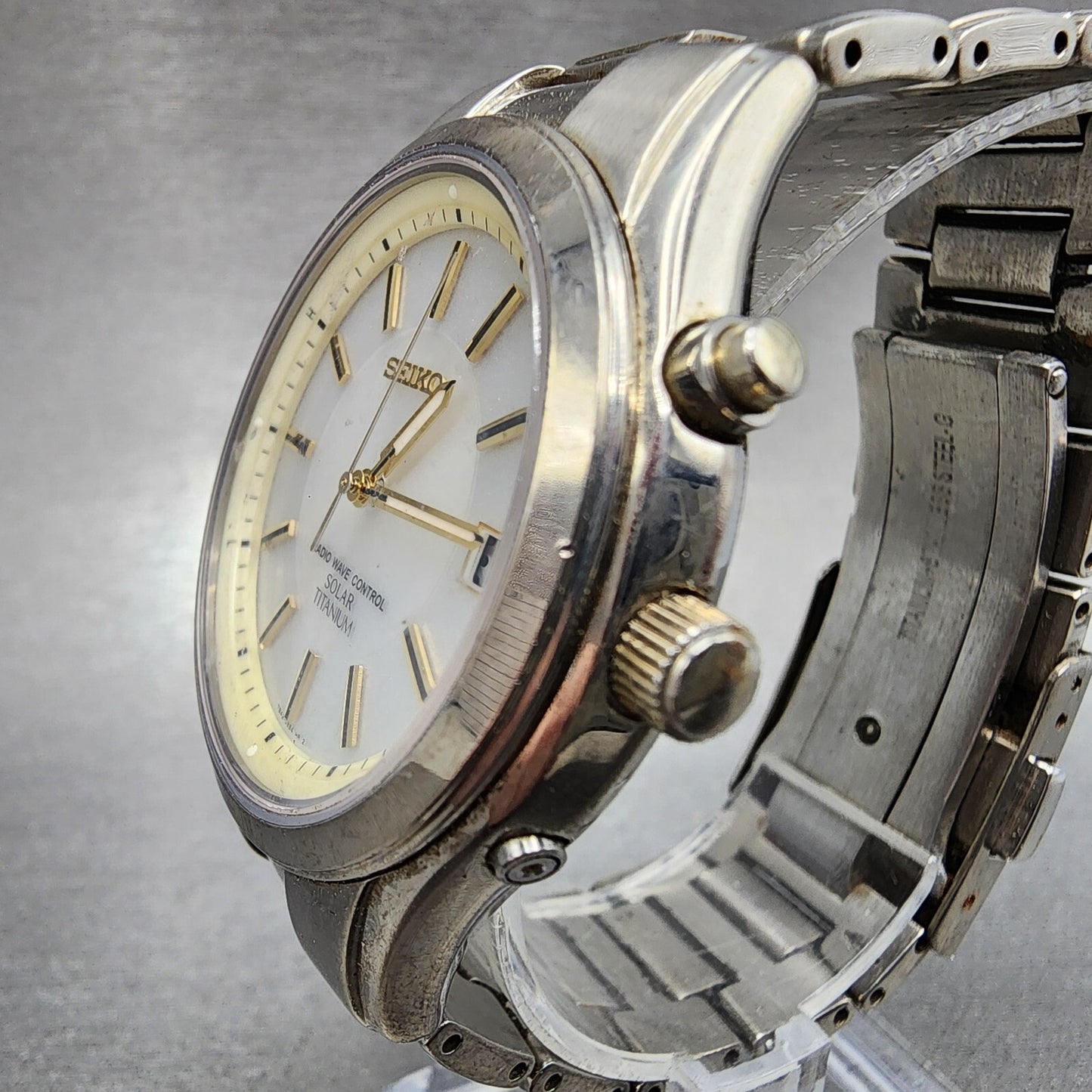 Seiko Solar Titanium Watch Men 38mm Silver Dial Date Round 7b42-0an0 Runs