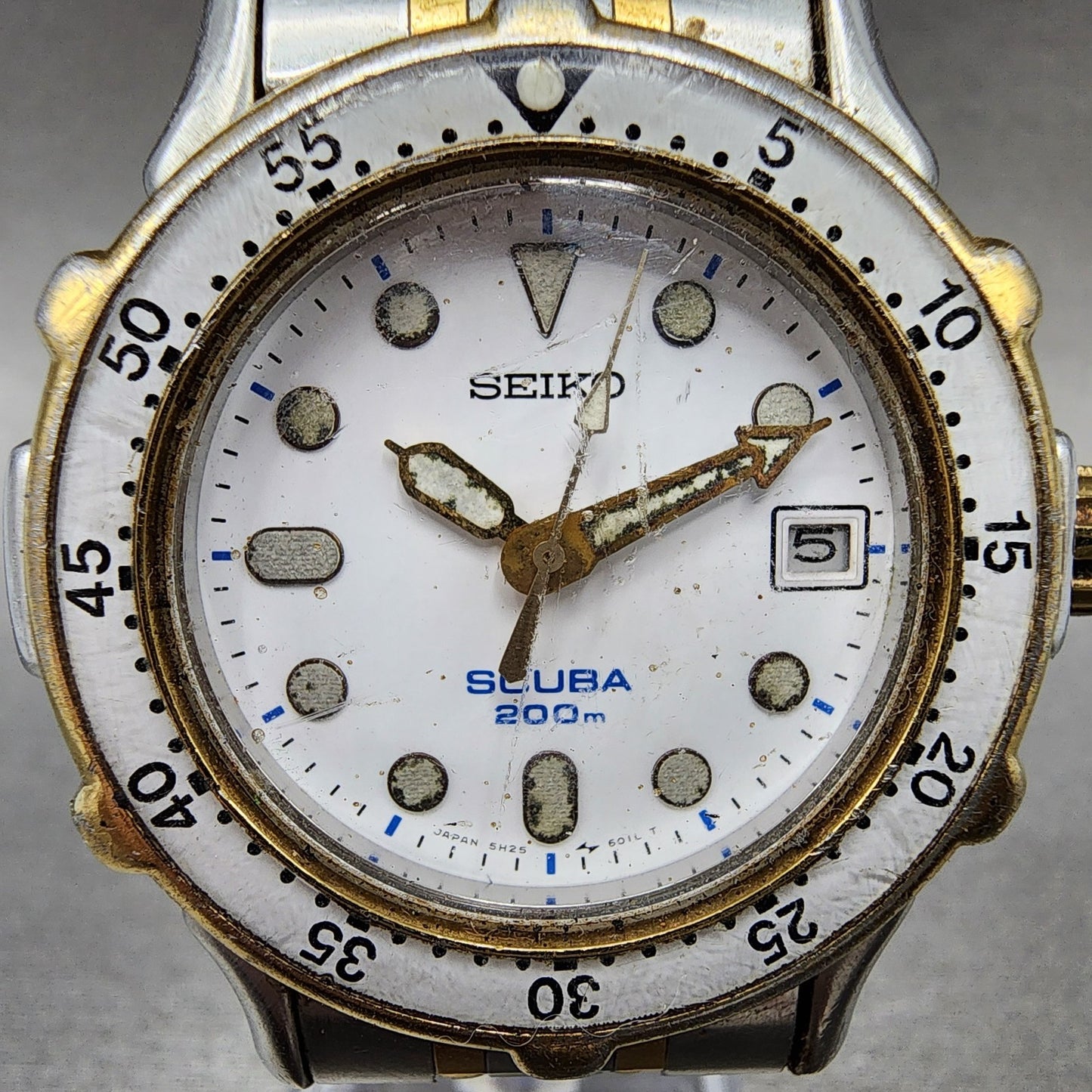 Seiko Scuba Watch Men 38mm White Dial Two Tone Date 5h25-6020 New Battery