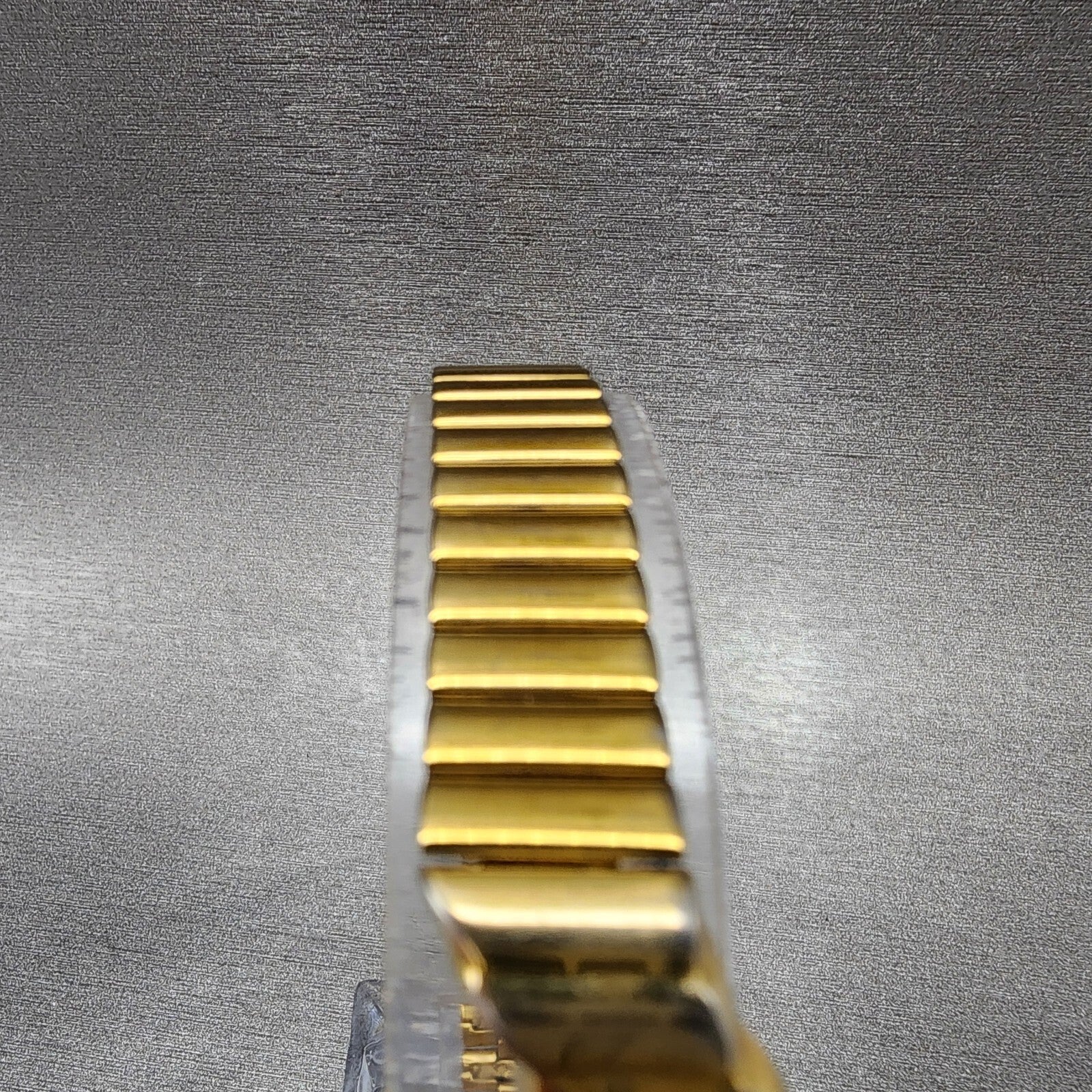 184104