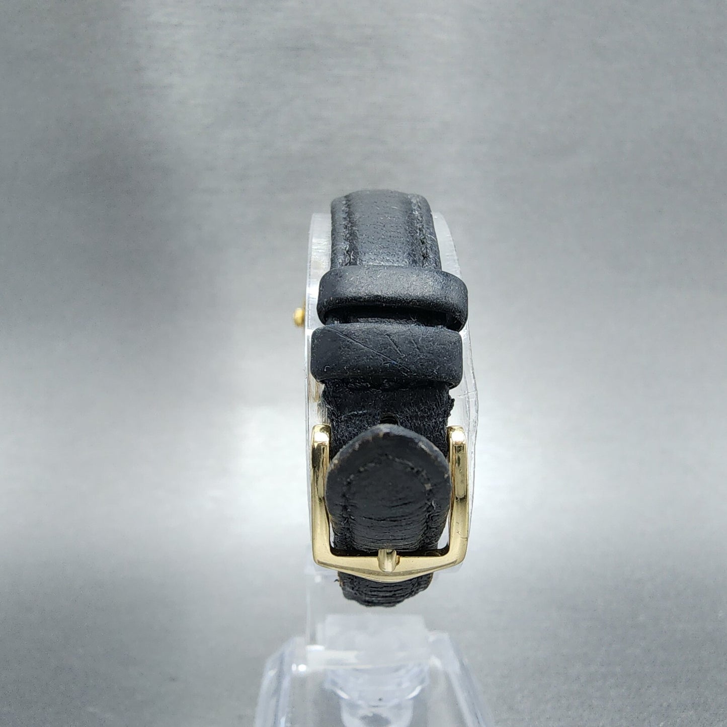 VTG Seiko Watch Women 22mm Blue Dial Gold Tone Round V701-A110 New Battery