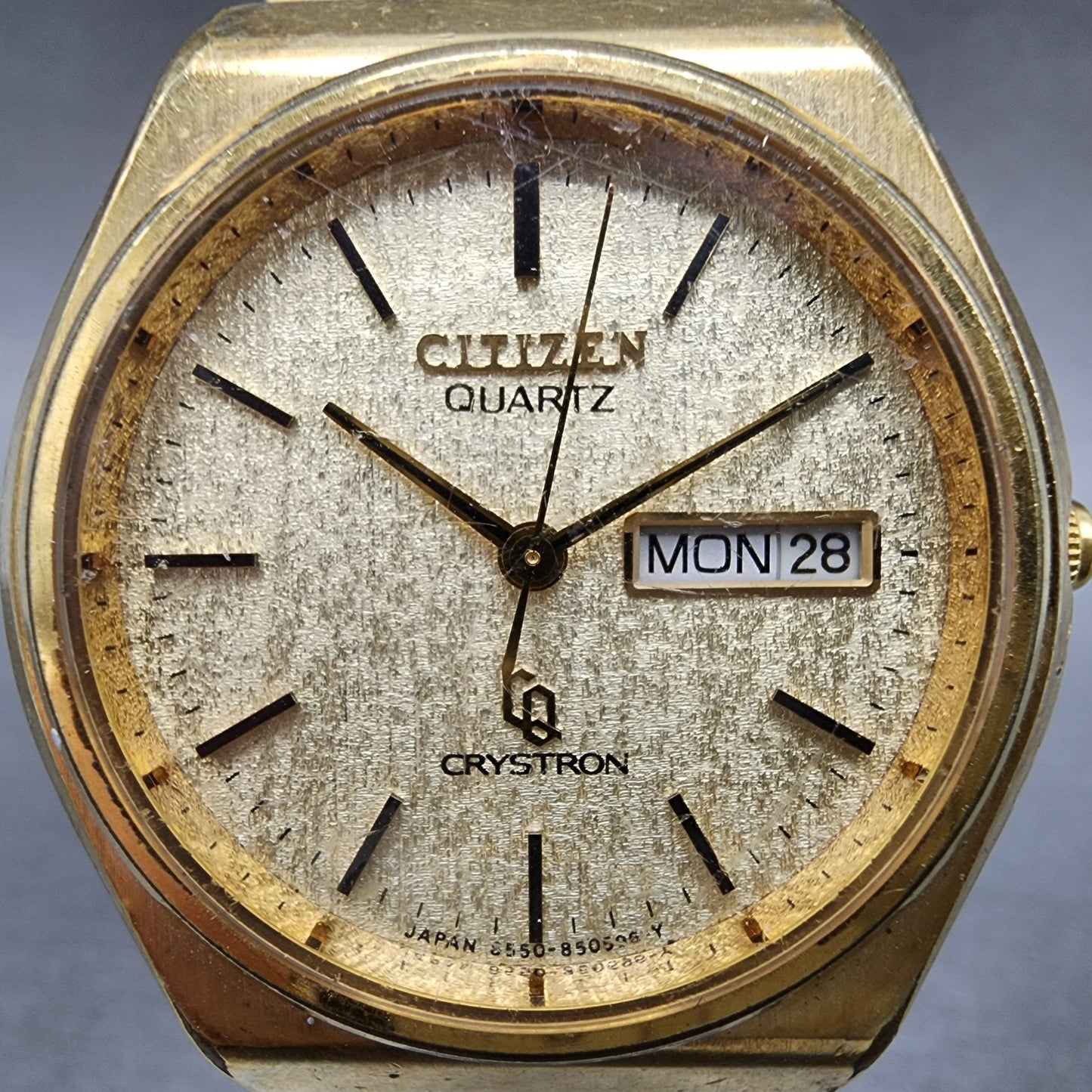 Citizen CQ Watch Men 36mm Champagne Dial Gold Tone Daydate 4-850998 PARTS