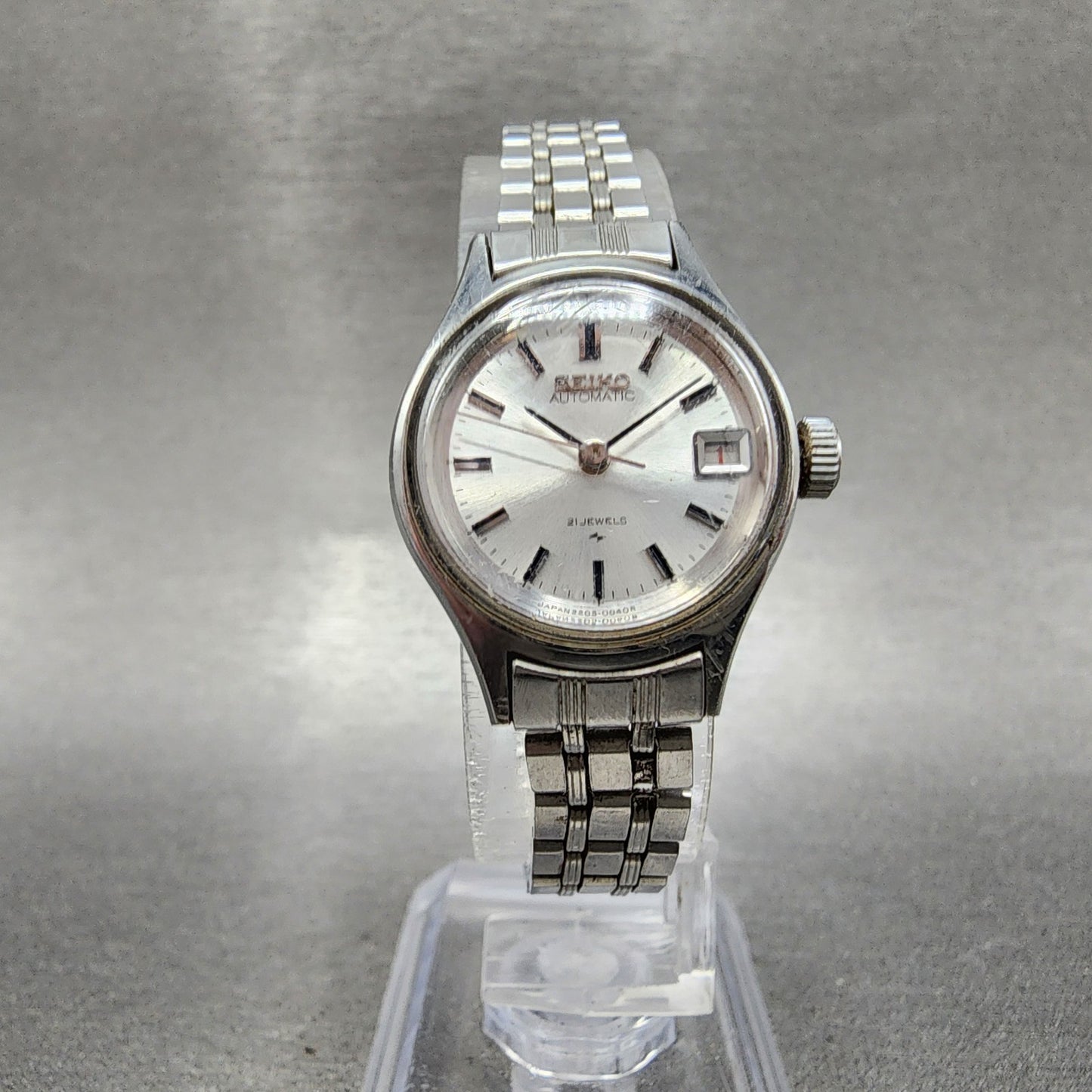 Seiko Automatic Watch Women 22mm Silver Dial Silver Tone Date 2205-0040 Runs