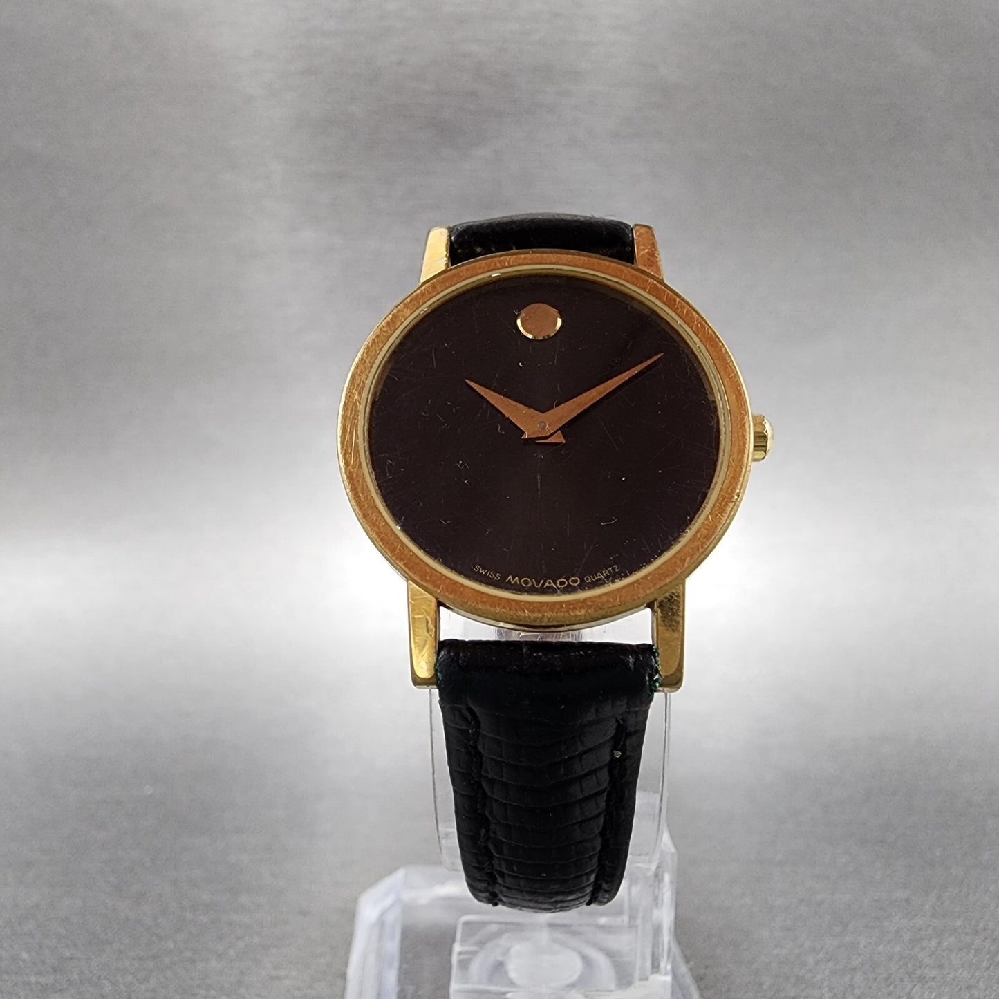 Movado Museum Watch Women 25mm Black Dial Gold Tone Round 87-25-832 New Battery