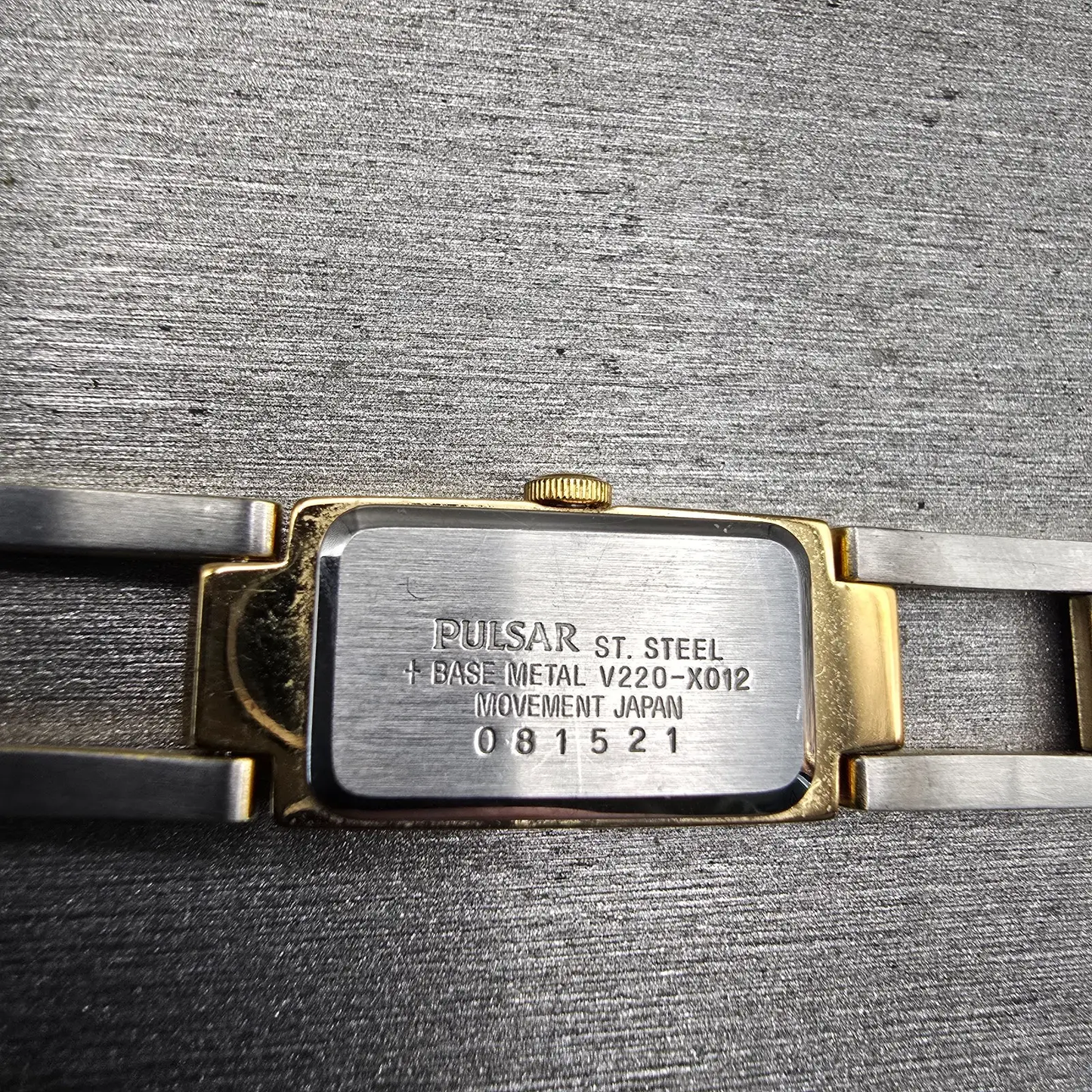 Seiko Pulsar Watch Women 12mm White Dial Gold Tone Rectangle V220-X012 New Batt10