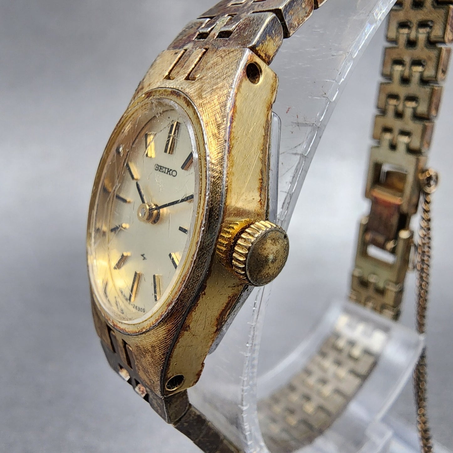 Seiko Watch Women 17mm Champagne Dial Gold Tone Manual Wind Oval 11-7849 Runs