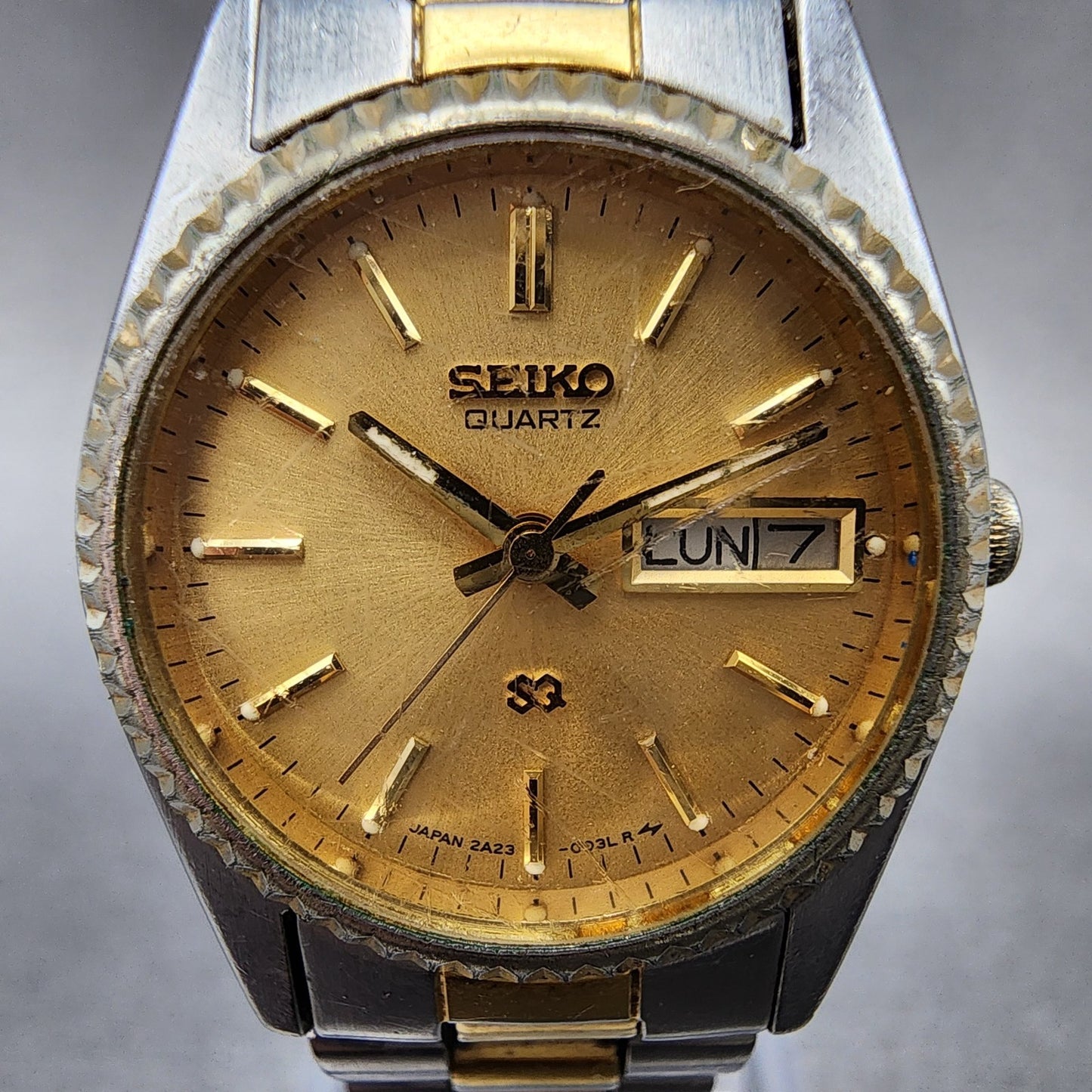 Seiko SQ Watch Women 24mm Champagne Dial Two Tone Daydate 2a23-0030 New Battery